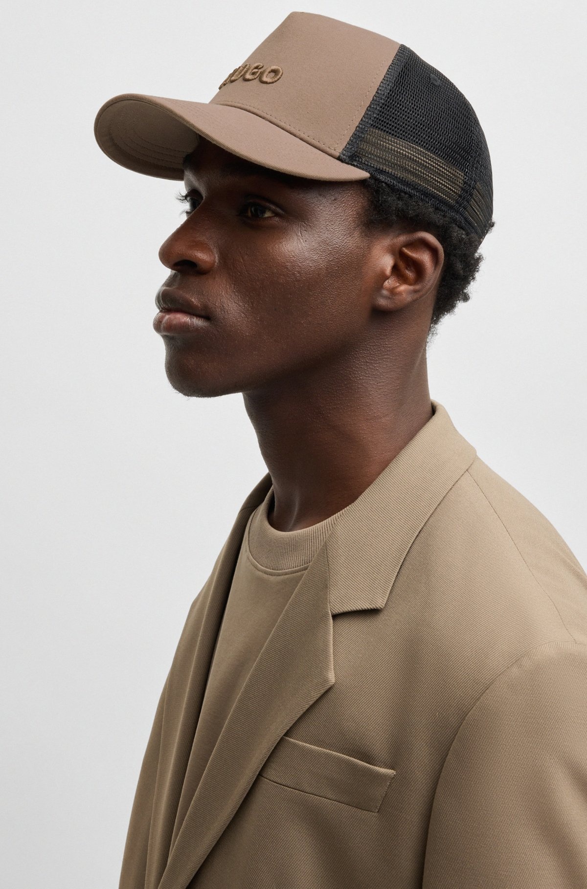 COTTON-TWILL CAP WITH MESH PANELS - 4