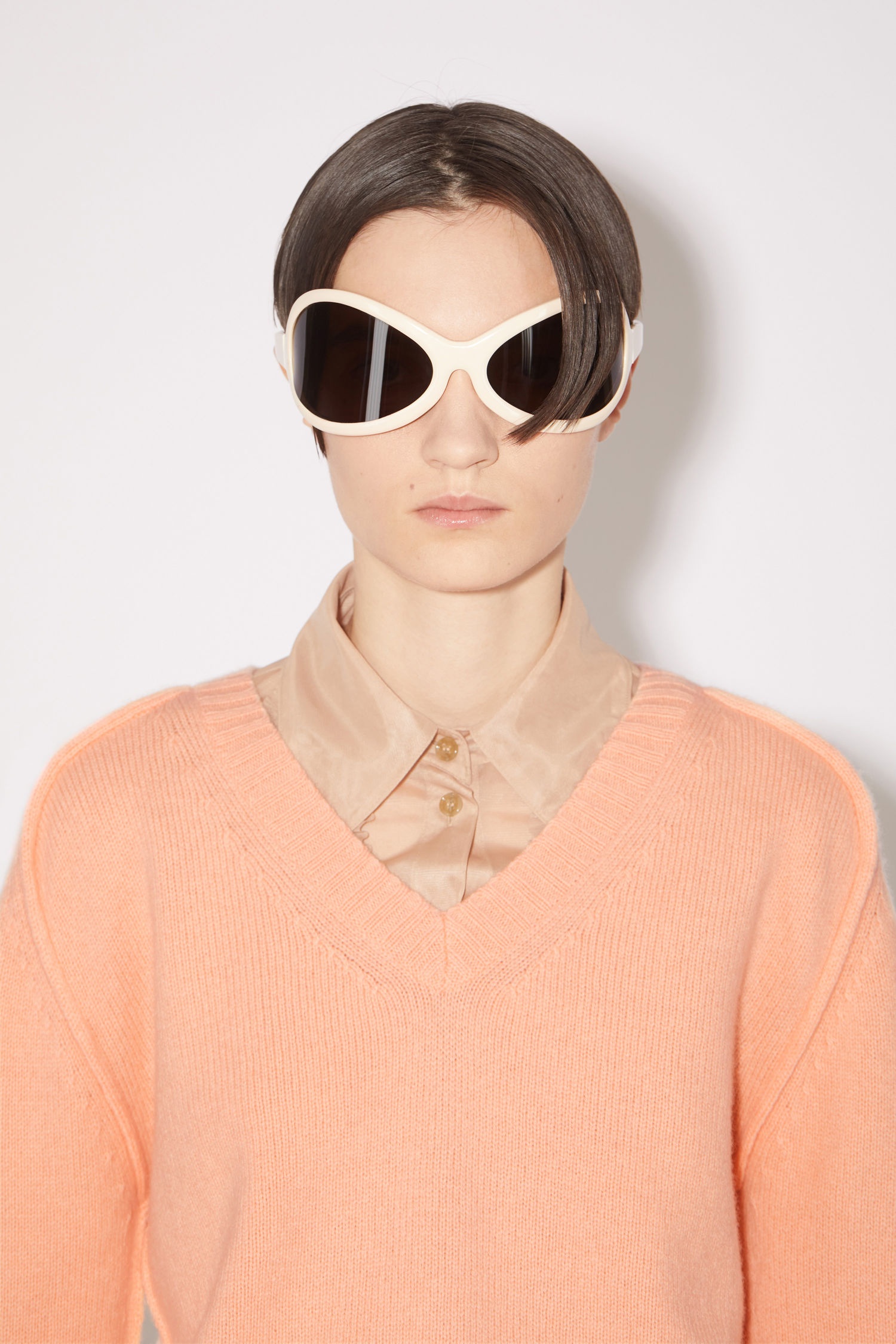 V-neck sweater - Peach orange - 5