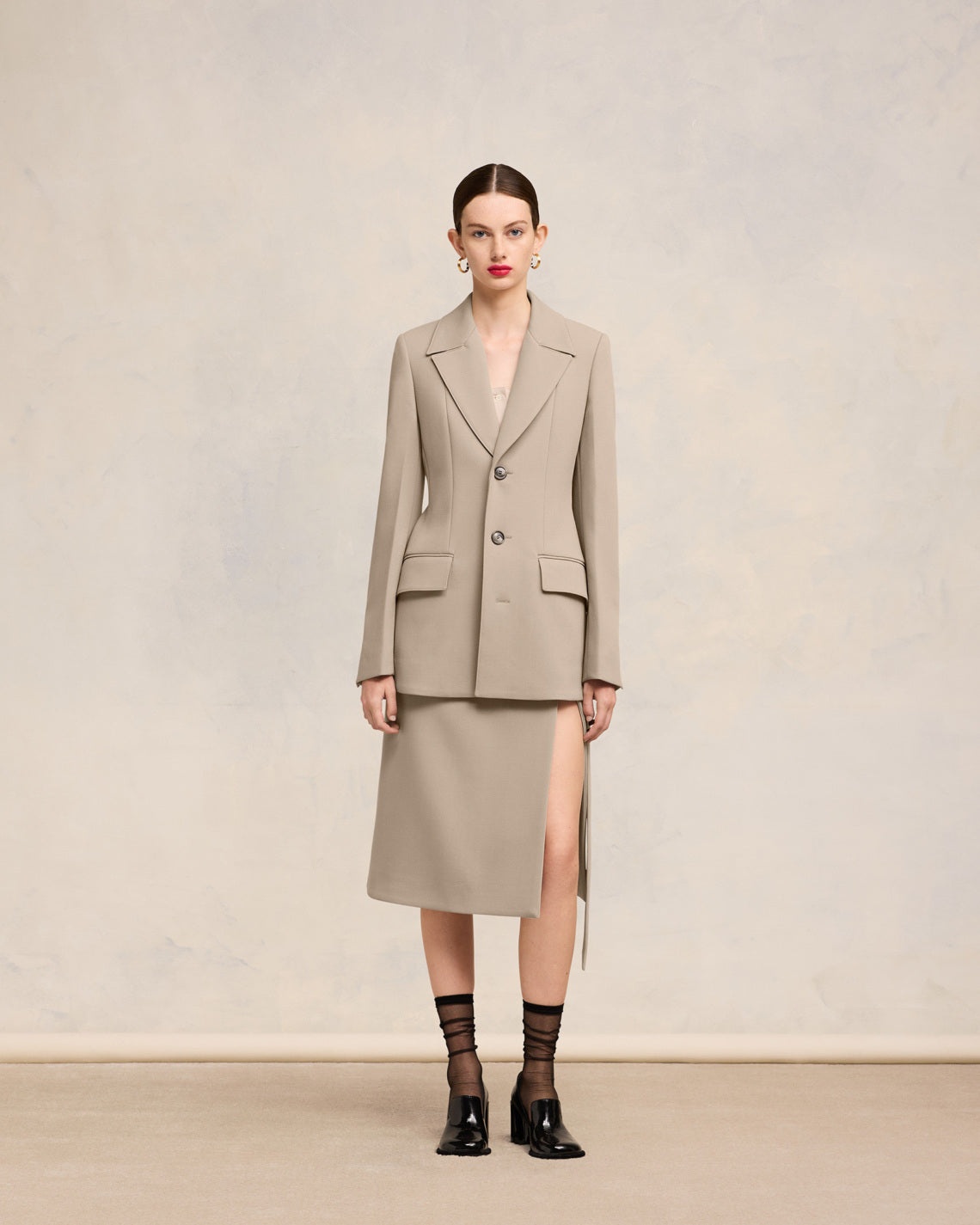 THREE BUTTONS JACKET - 2