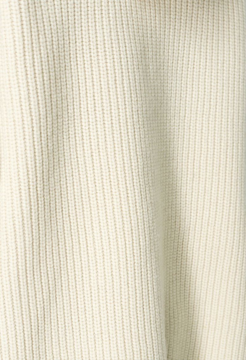 DAKOTA KNIT PONCHO 9