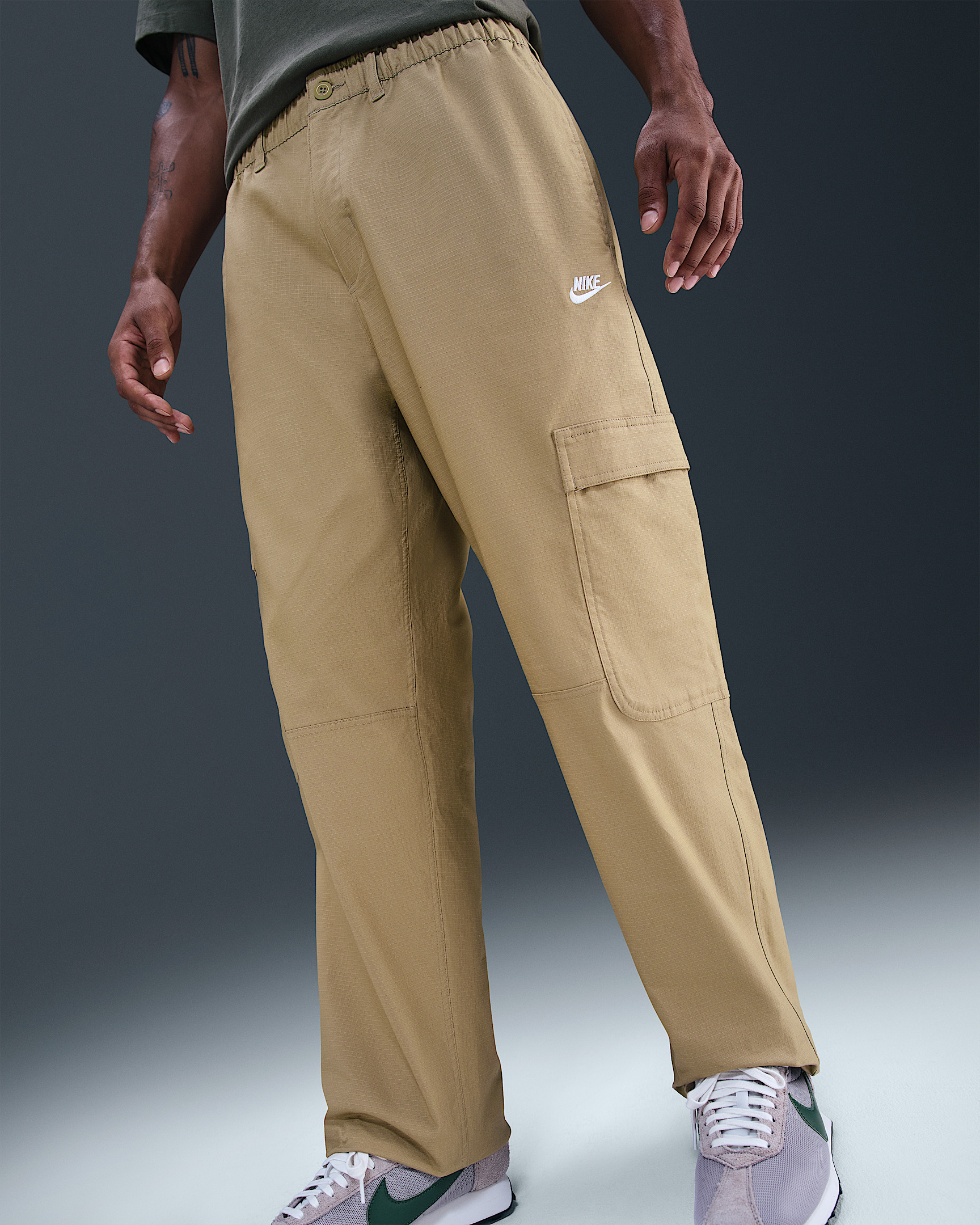 Nike Sportswear Club Men's Woven Cargo Pants - 2