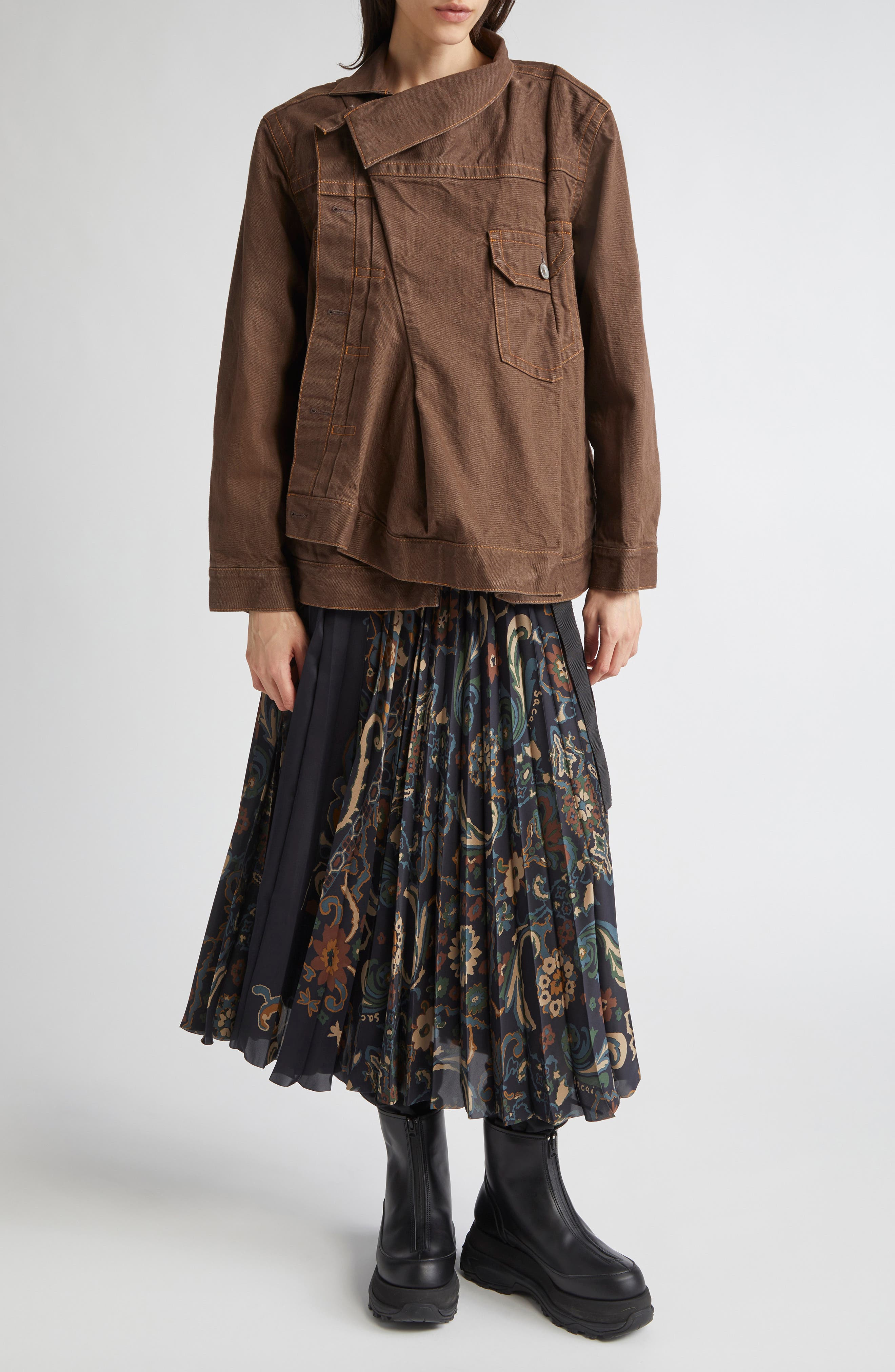 Sacai Floral Print Pleated Midi Skirt in Navy at Nordstrom - 8