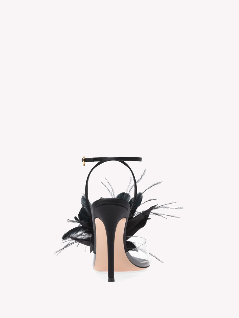 YNEZ SANDAL 4