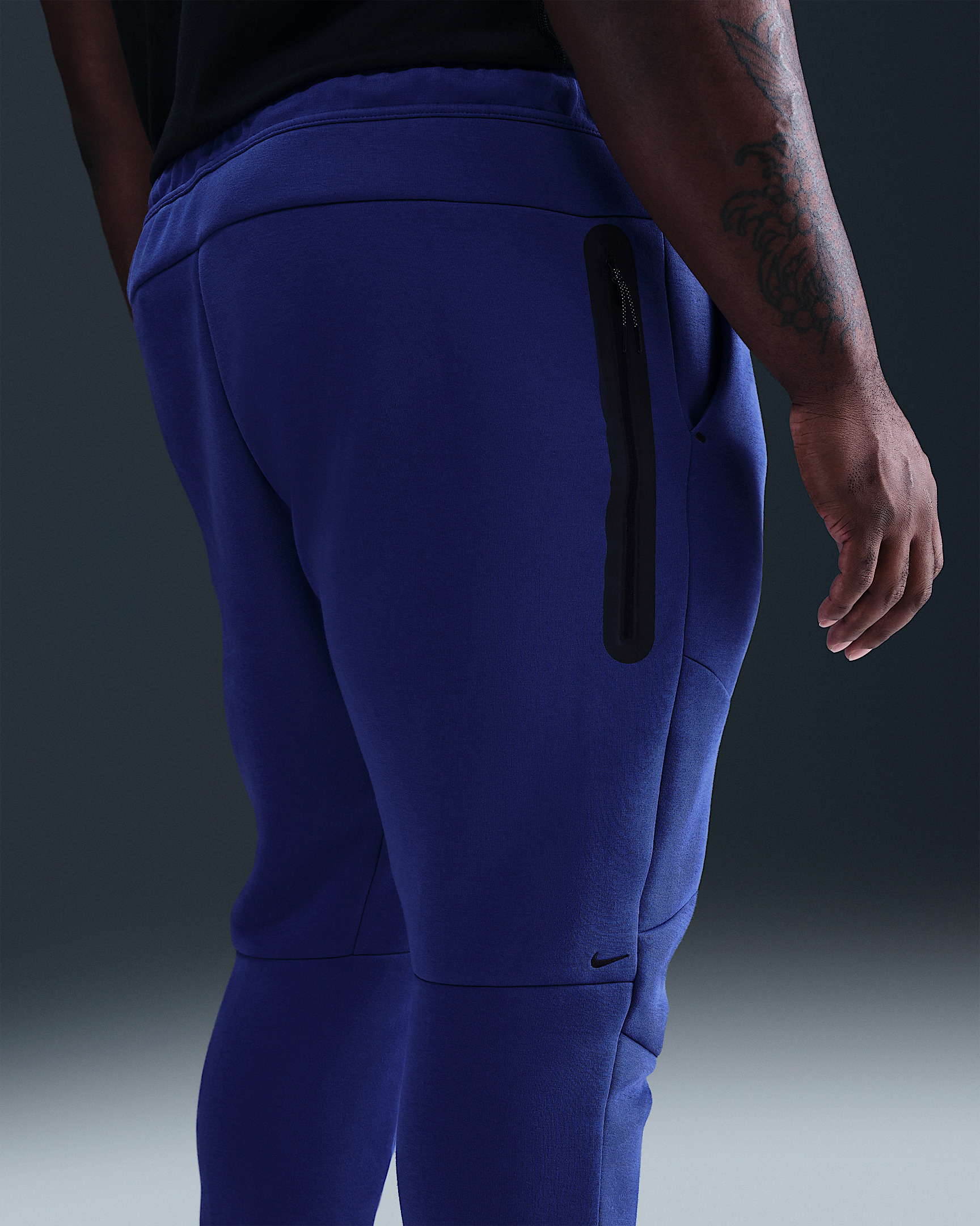 Nike Tech Men's Fleece Joggers - 8