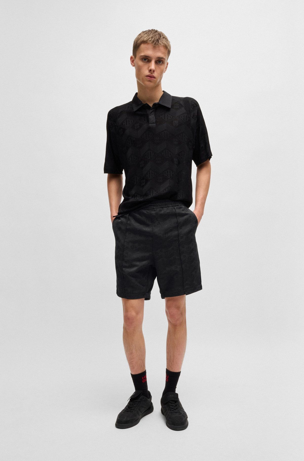 RELAXED-FIT SHORTS WITH GEOMETRIC LOGOS - 3
