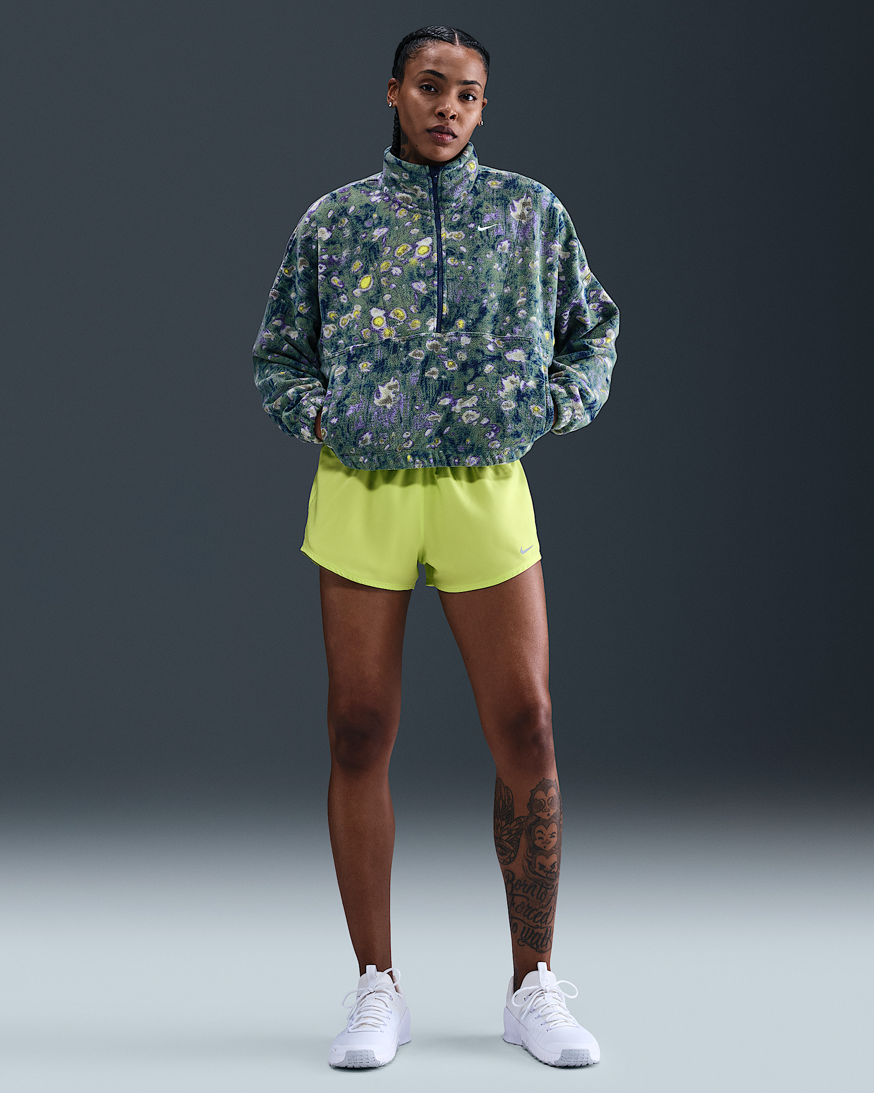 Nike One Women's Therma-FIT Oversized 1/2-Zip Fleece Top - 4