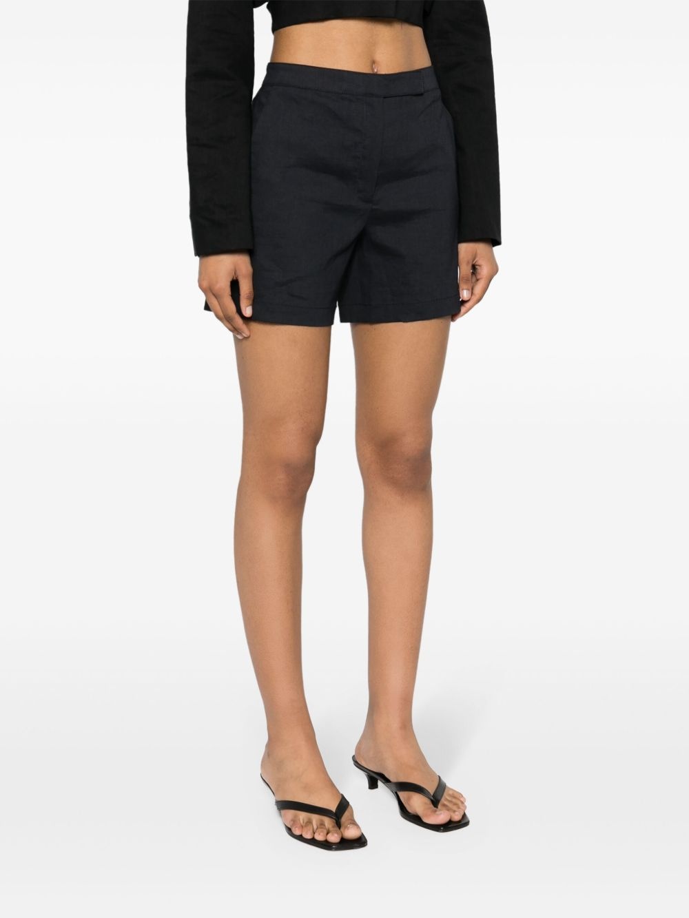 tailored short shorts - 3