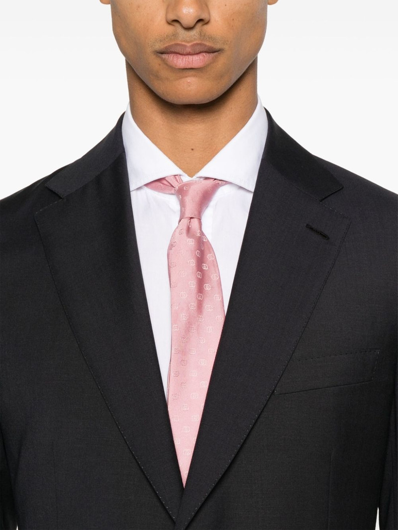 Trevi suit 5