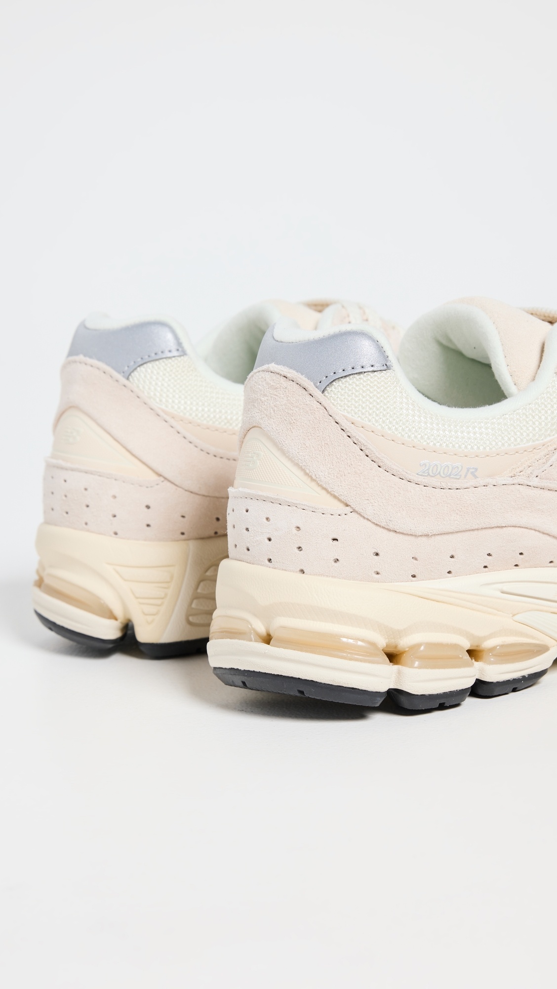 2002R Sneakers - 3