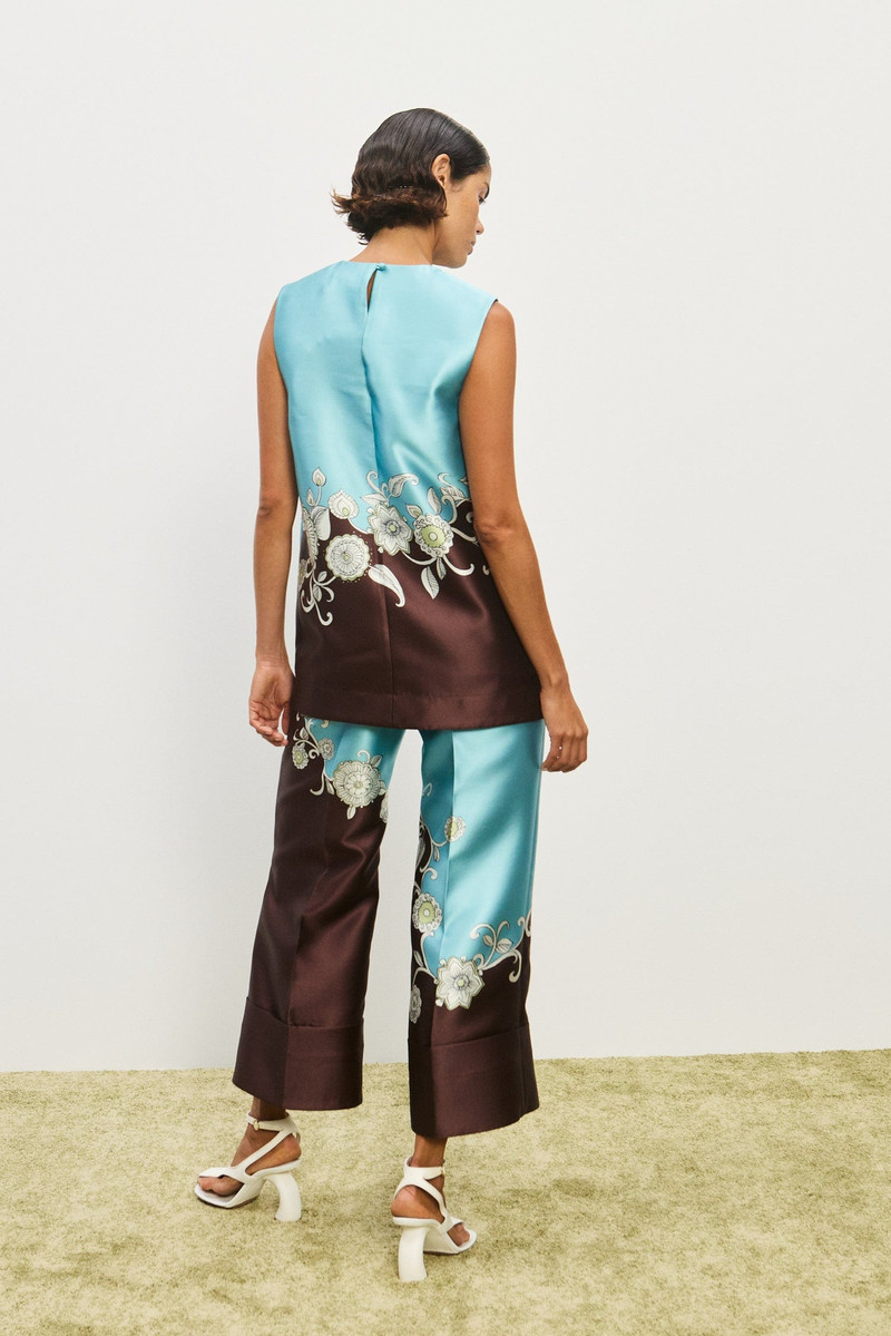 Gia Pant 4