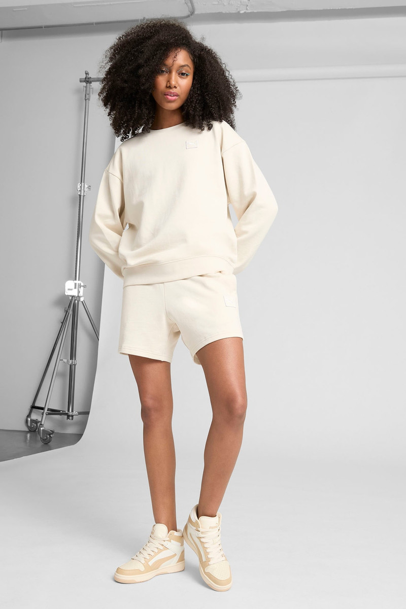 Essentials Elevated Women's 5" Mid-Rise Shorts 5