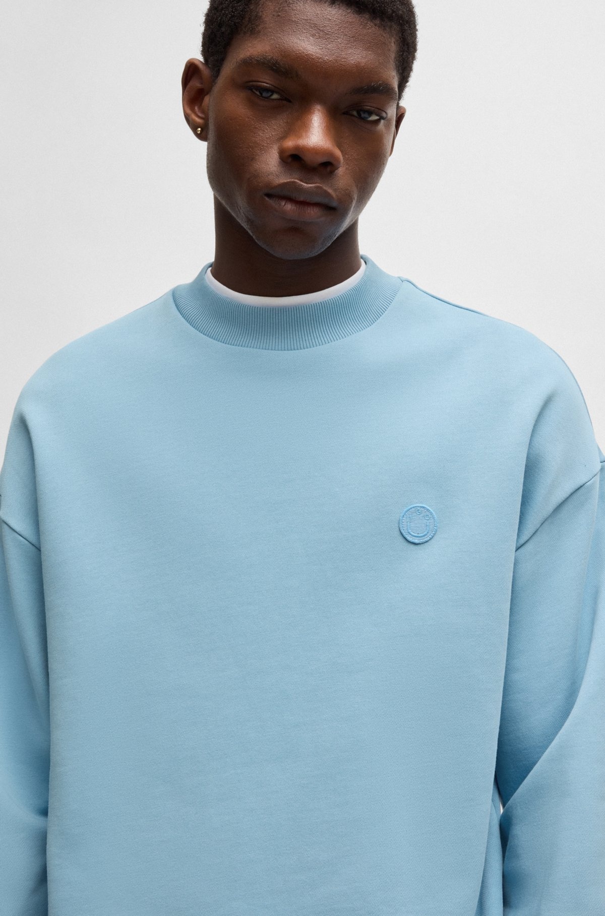 COTTON-TERRY SWEATSHIRT WITH HAPPY HUGO LOGO PATCH - 3