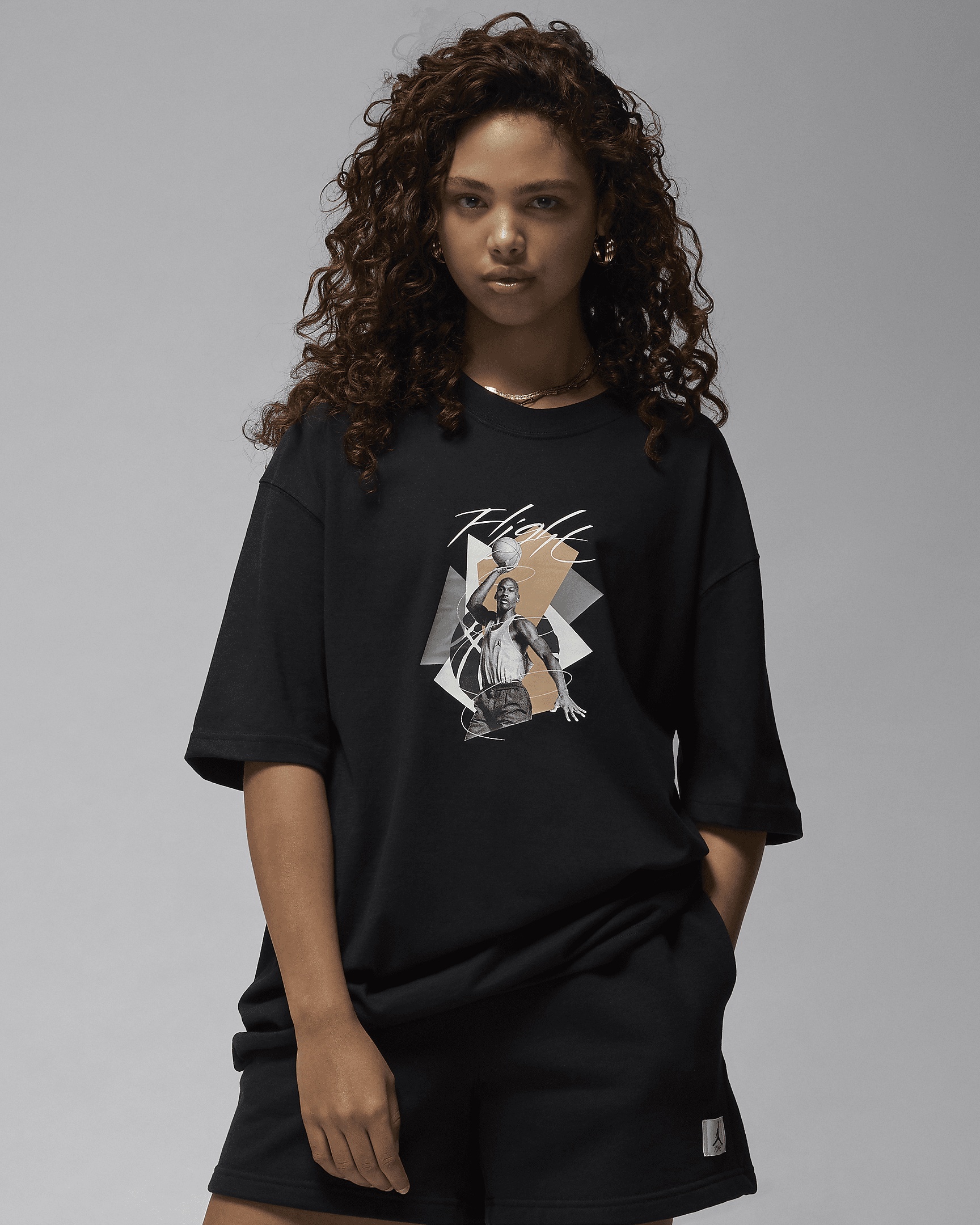 Jordan Women's Oversized Graphic T-Shirt - 1