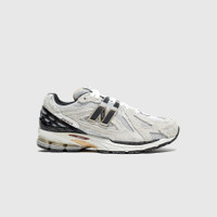 New Balance M1906DC 