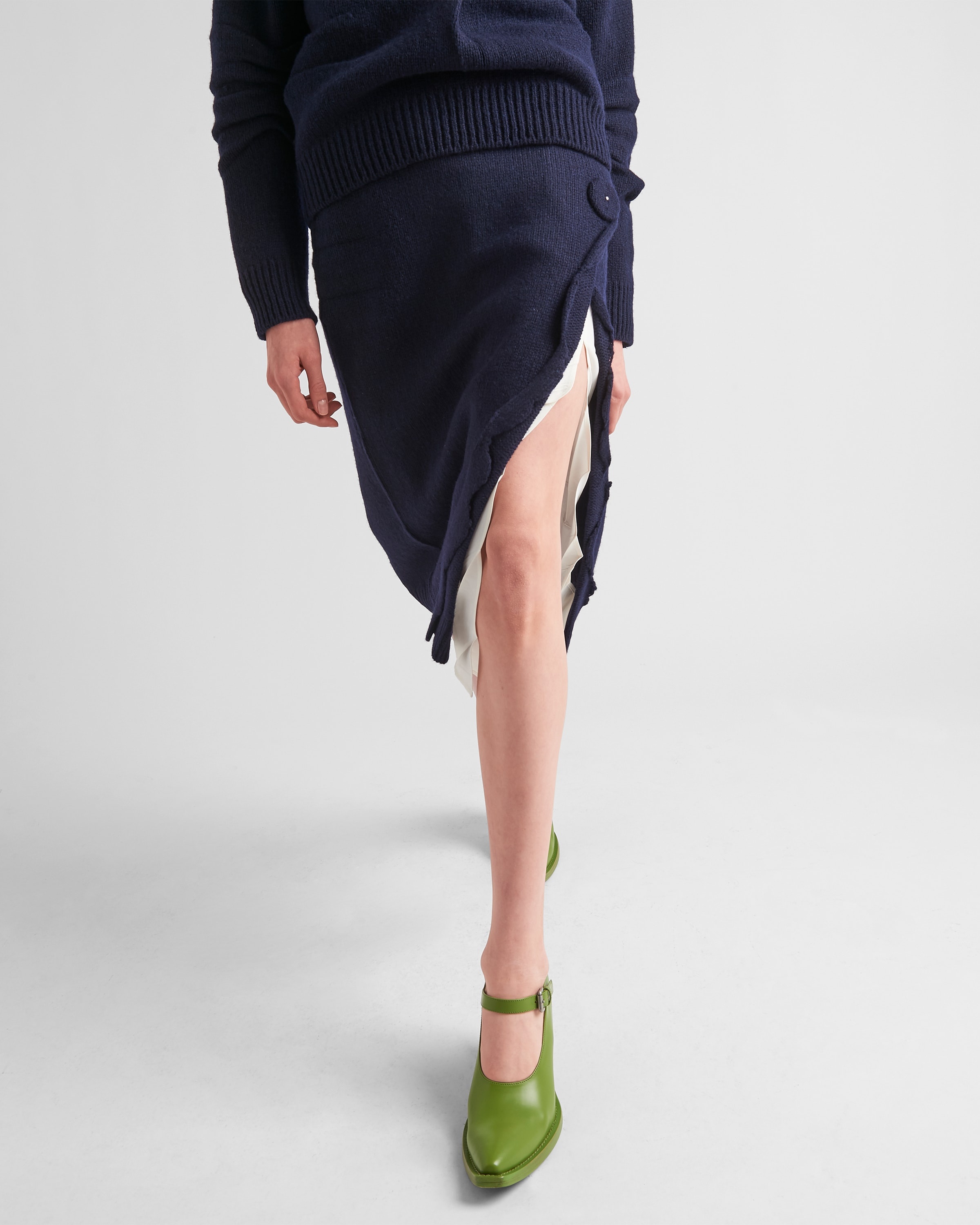 Wool and cashmere skirt with split - 3