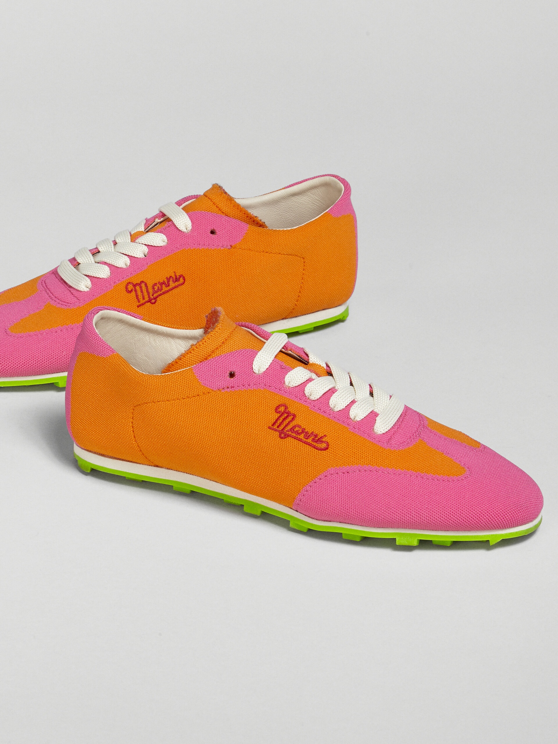 STRETCH JACQUARD PEBBLE SNEAKER - 5