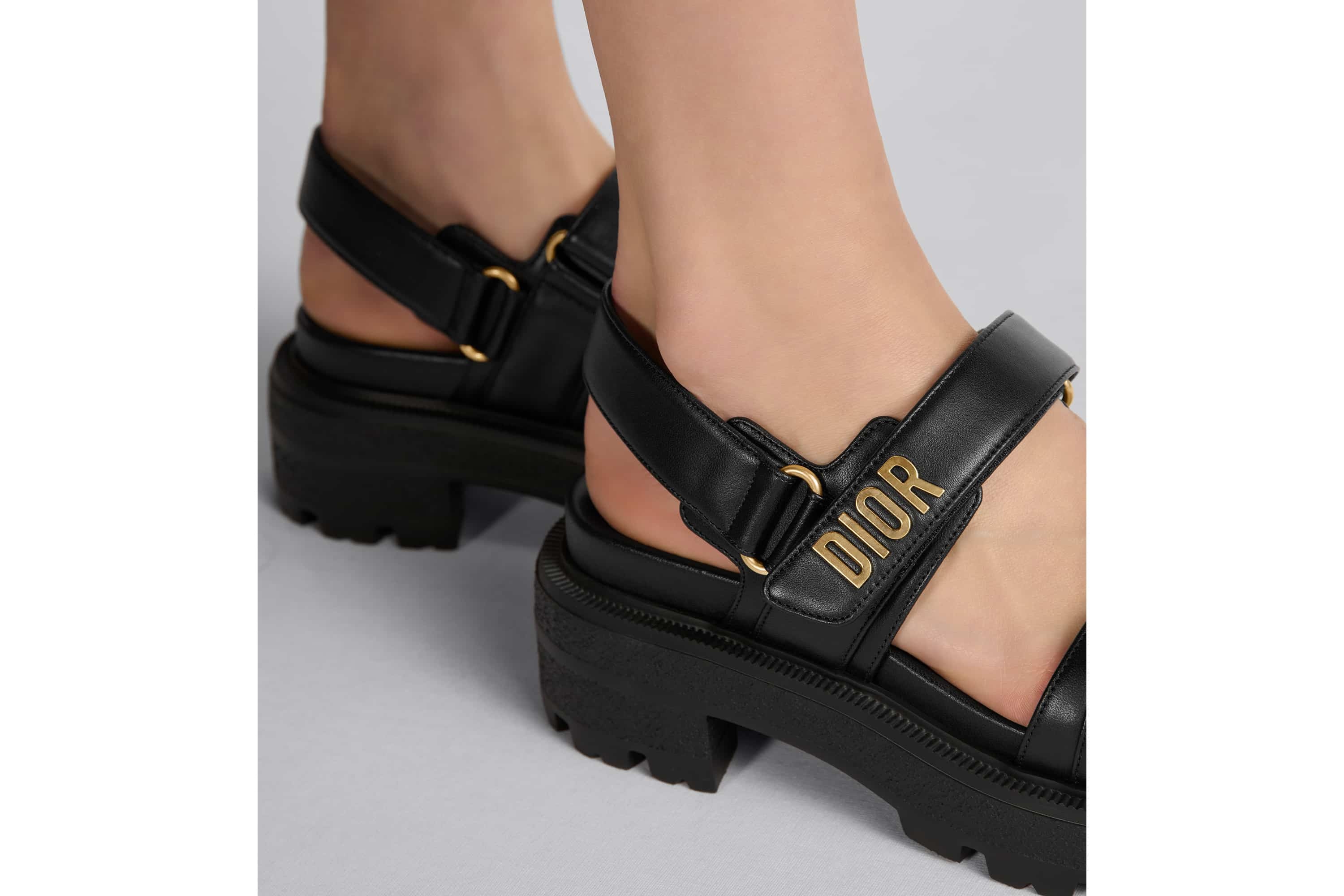 【Dior】Dioract Platform Sandal Dior Dioract Platform Sandal | REVERSIBLE