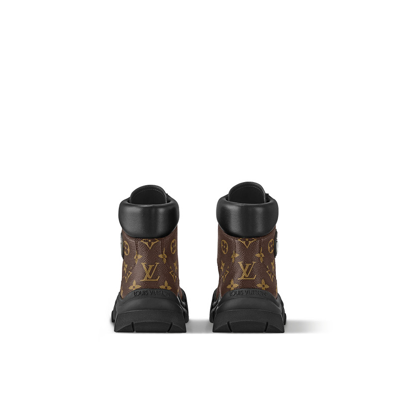 Louis Vuitton Ruby Flat Ranger outlook