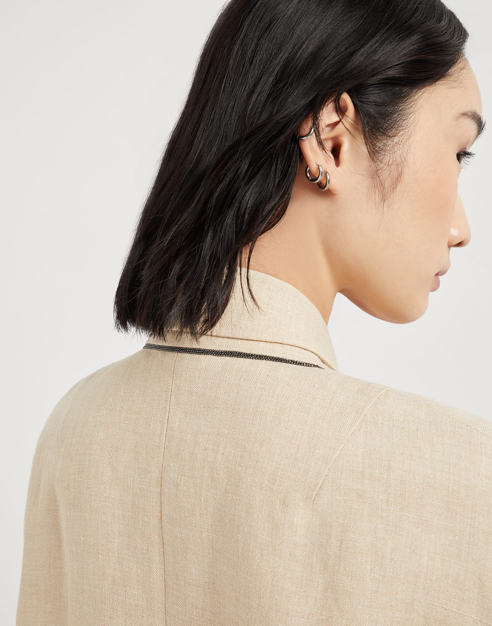 Linen panama cropped blazer with monili - 3