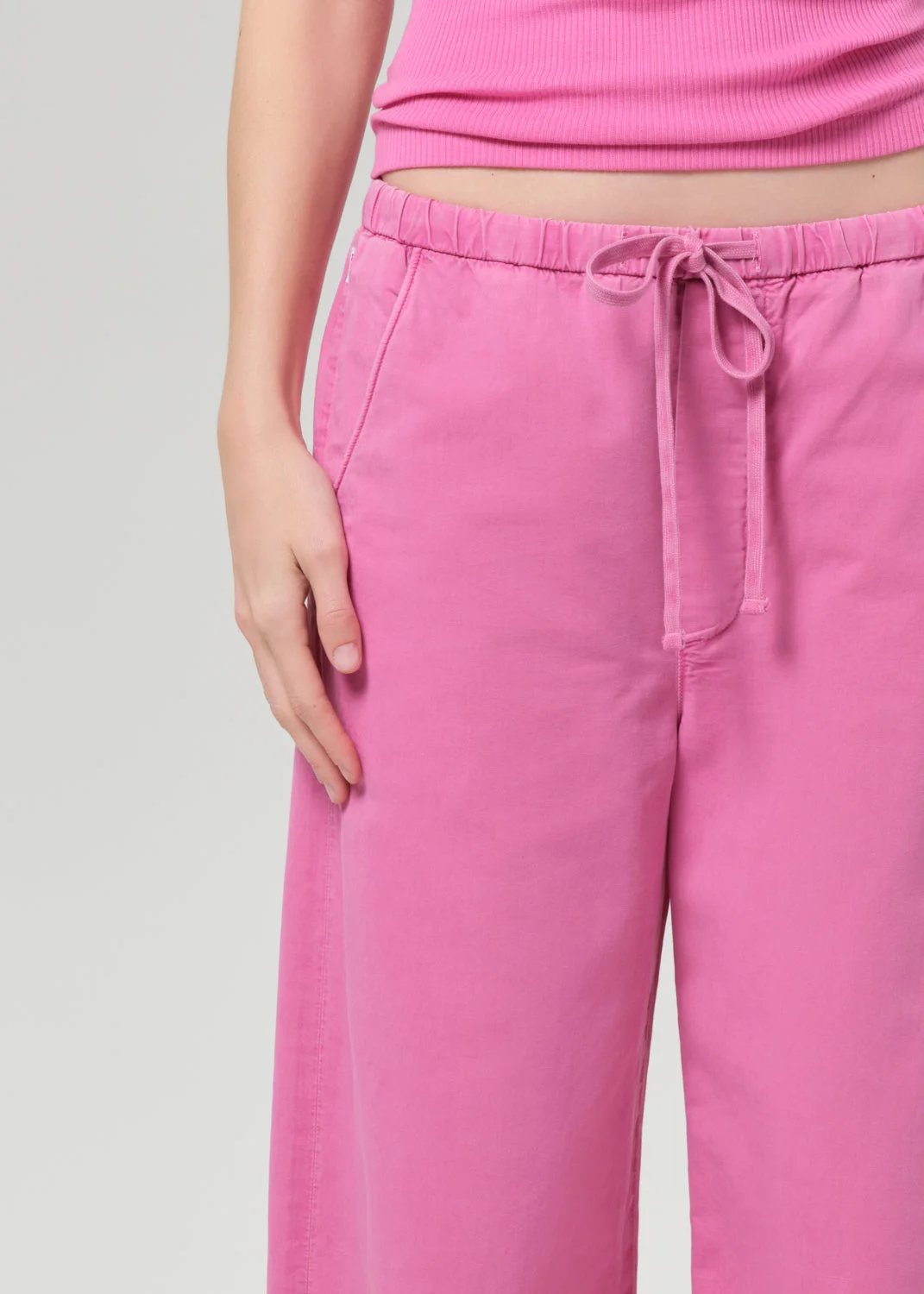 Aurora Pull On
In Raspberry - 1