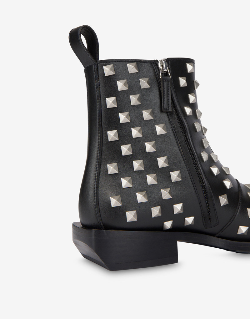 MOSCHINO PLATE STUDDED CAMPEROS ANKLE BOOTS 4