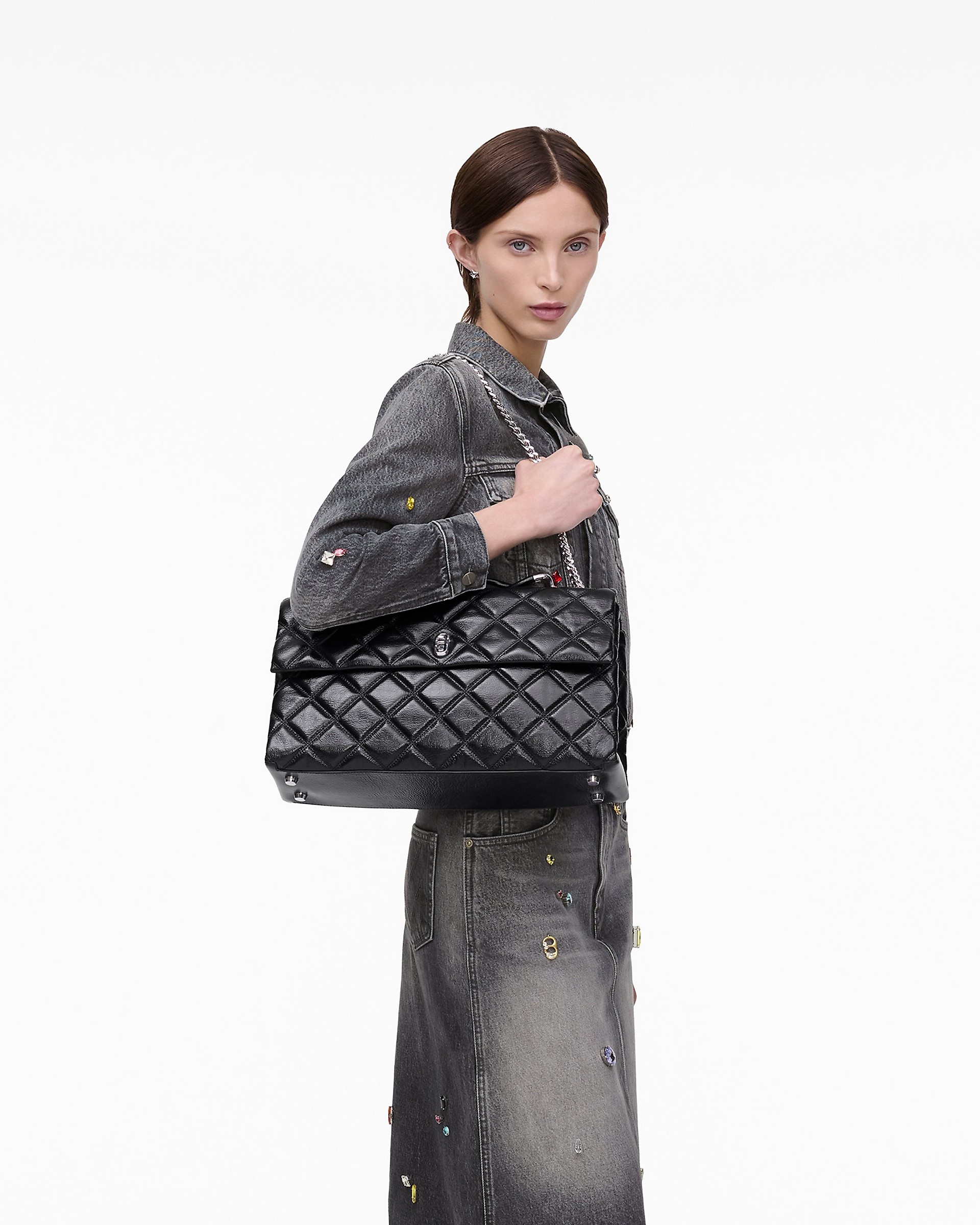 MARC JACOBS
黒 レザー エンジニアブーツ Marc Jacobs THE METALLIC LEATHER CROSSBODY TOTE BAG | REVERSIBLE