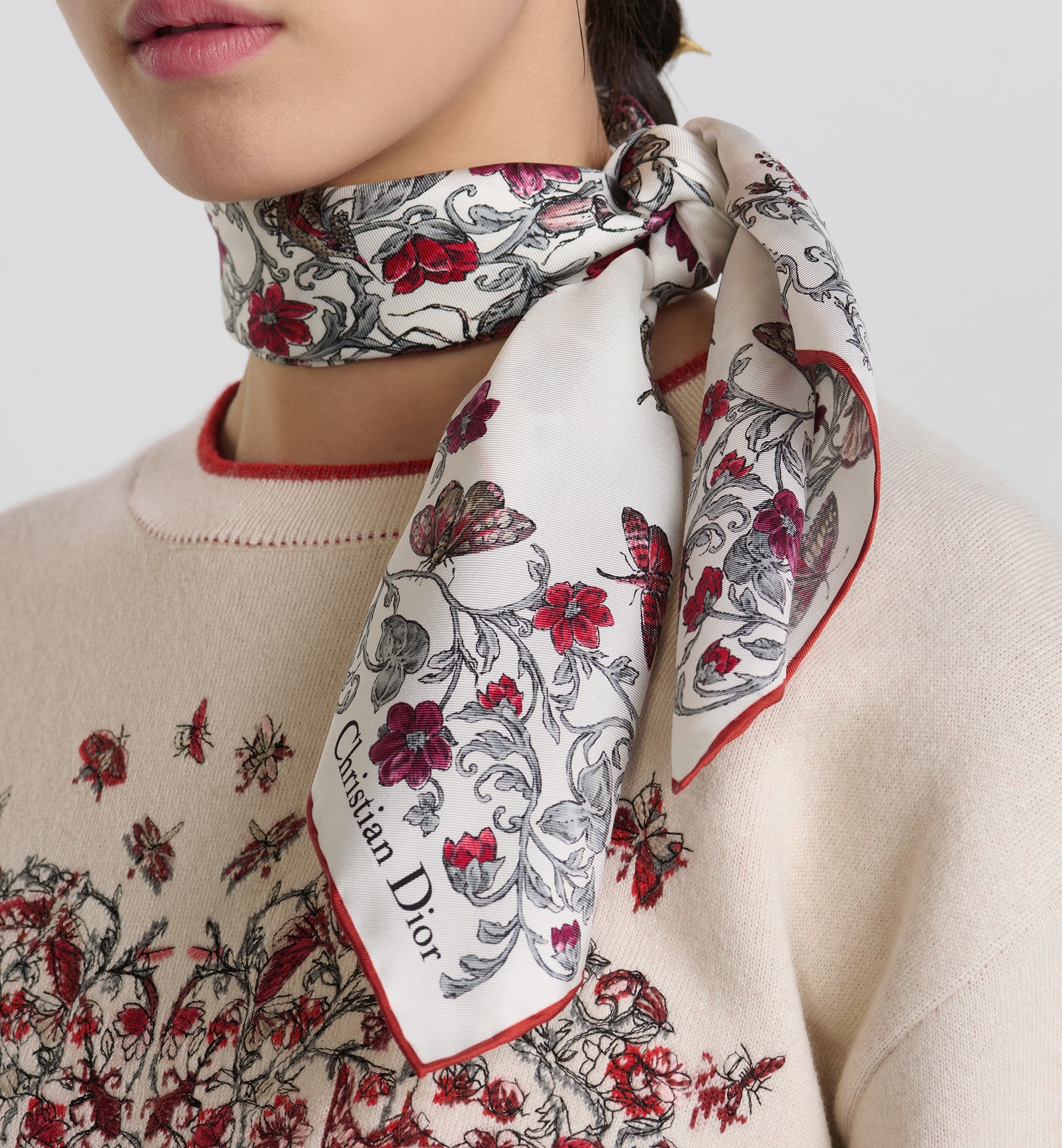 【可愛い】DIOR Dioramour Coeur des Curiosites 70 スカーフ Dior Dioramour Cœur des Curiosités 70 Square Scarf | REVERSIBLE