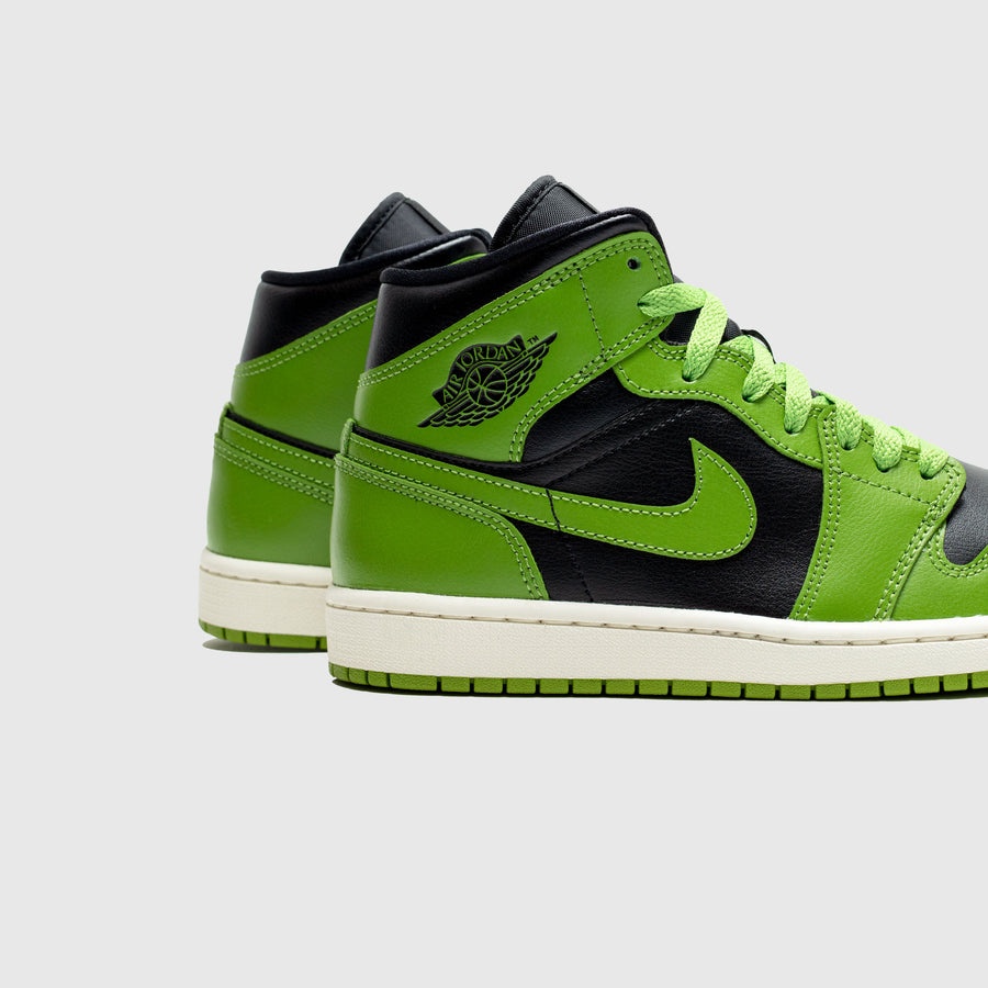 WMNS AIR JORDAN 1 MID SE "ALTITUDE GREEN" - 5