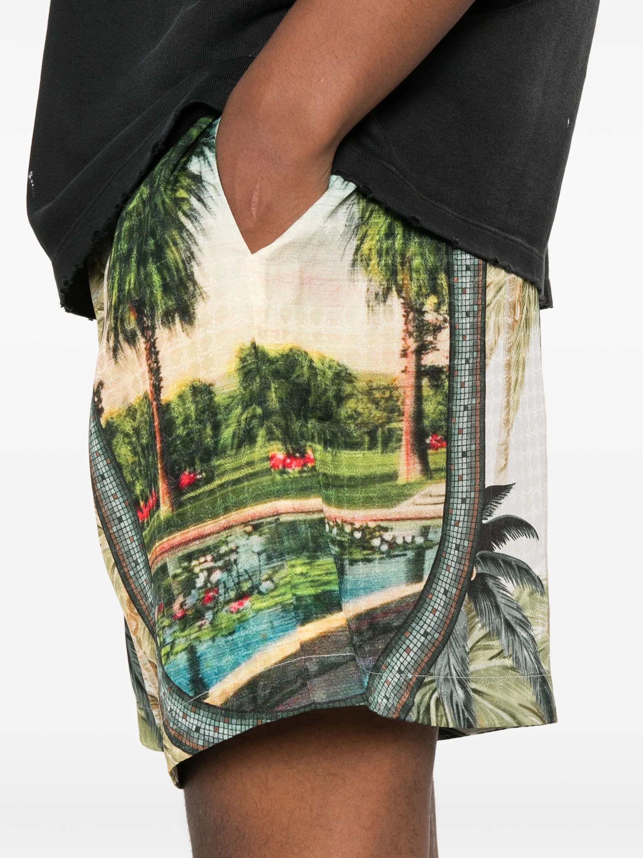 Amiri Mosaic-print Shorts - 3