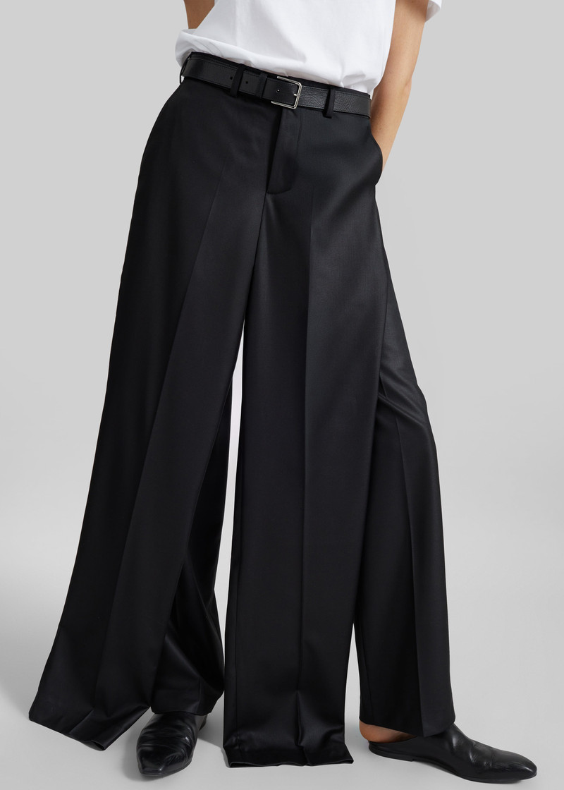 BETTTER Bettter Double Leg Trousers - Black outlook