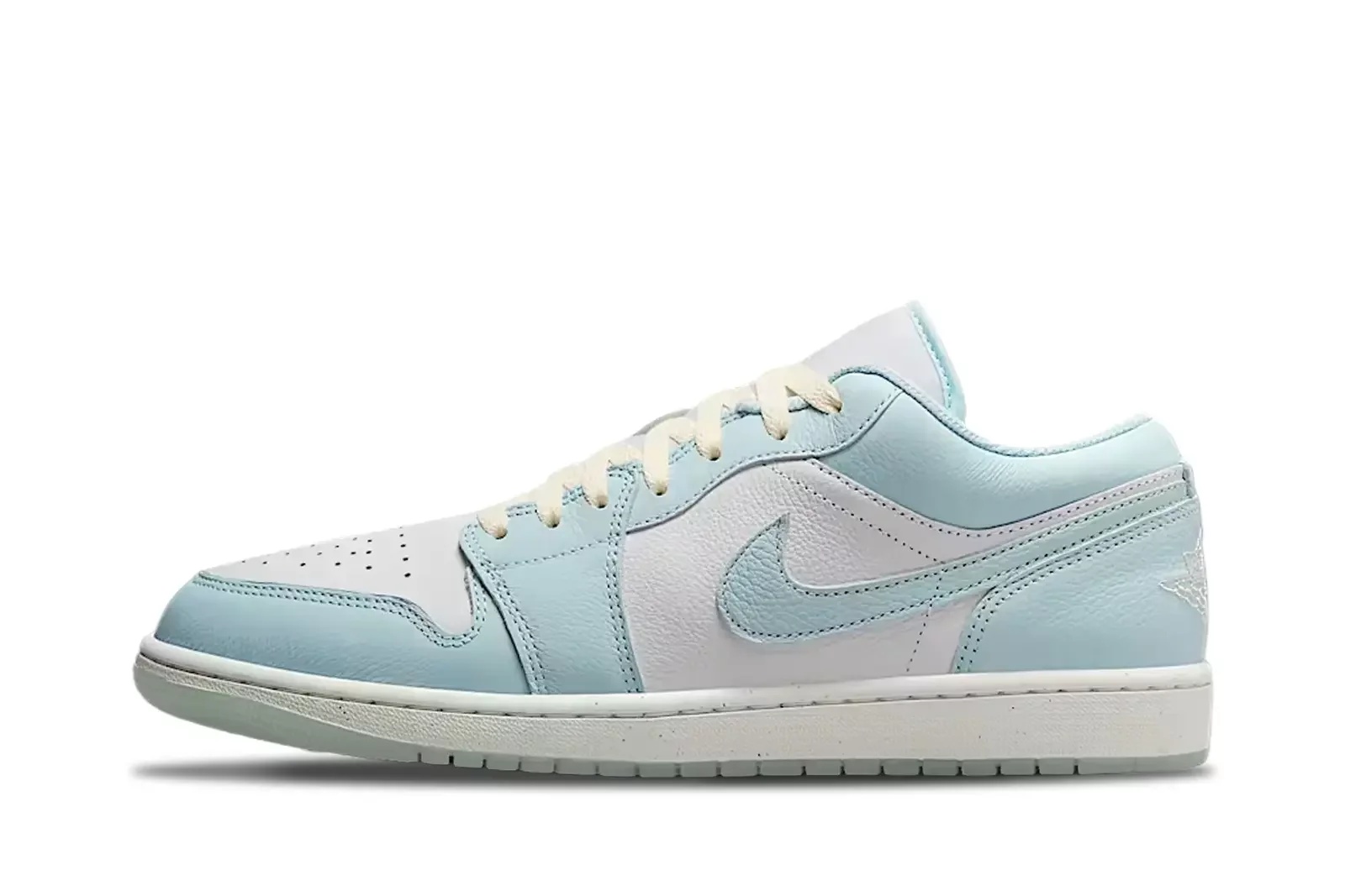 Air Jordan 1 Low SE "Glacier Blue" - 1