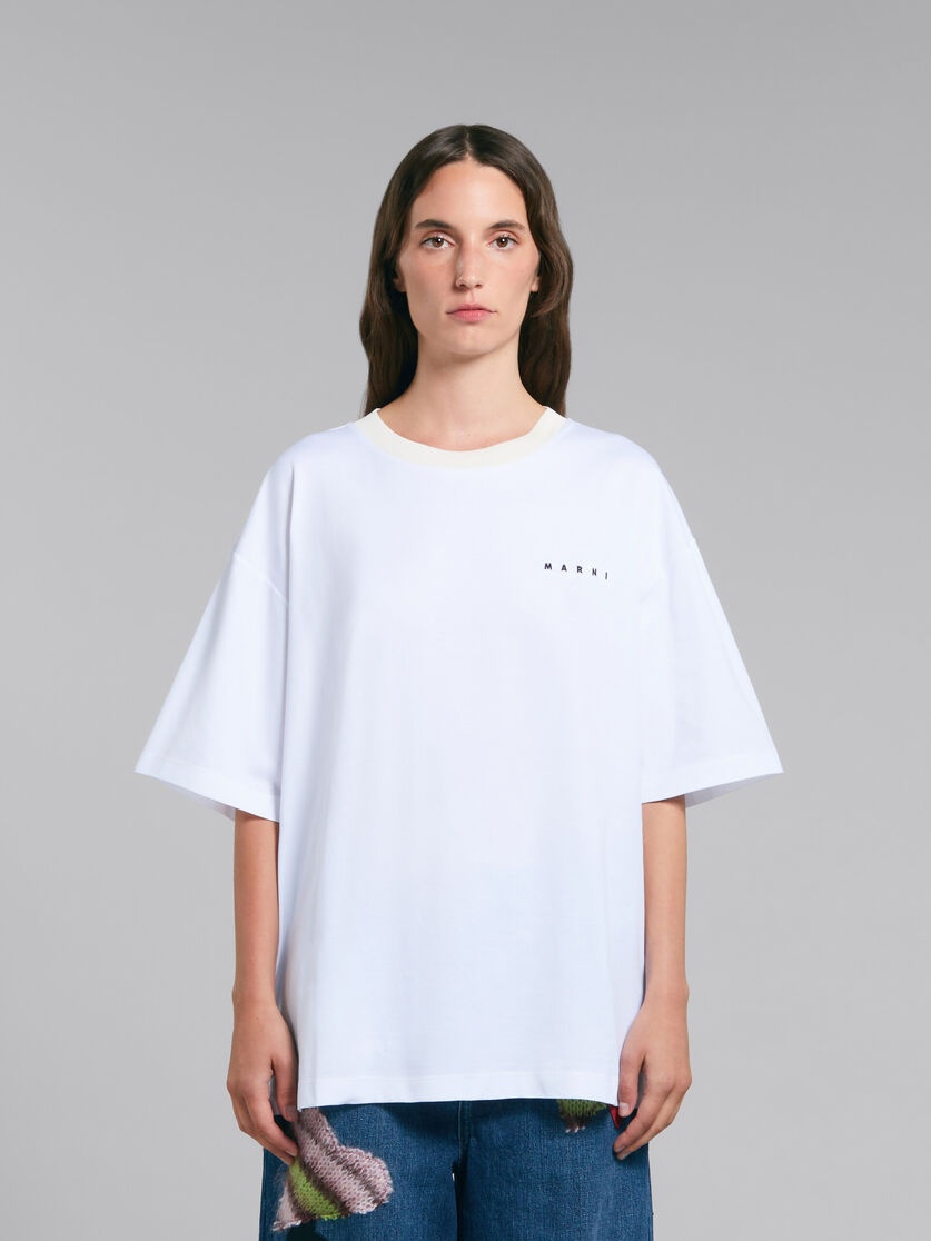 【送料&関税込】Marni White Cotton T-shirt MARNI White cotton T-shirt with mohair patches Mens Apparel