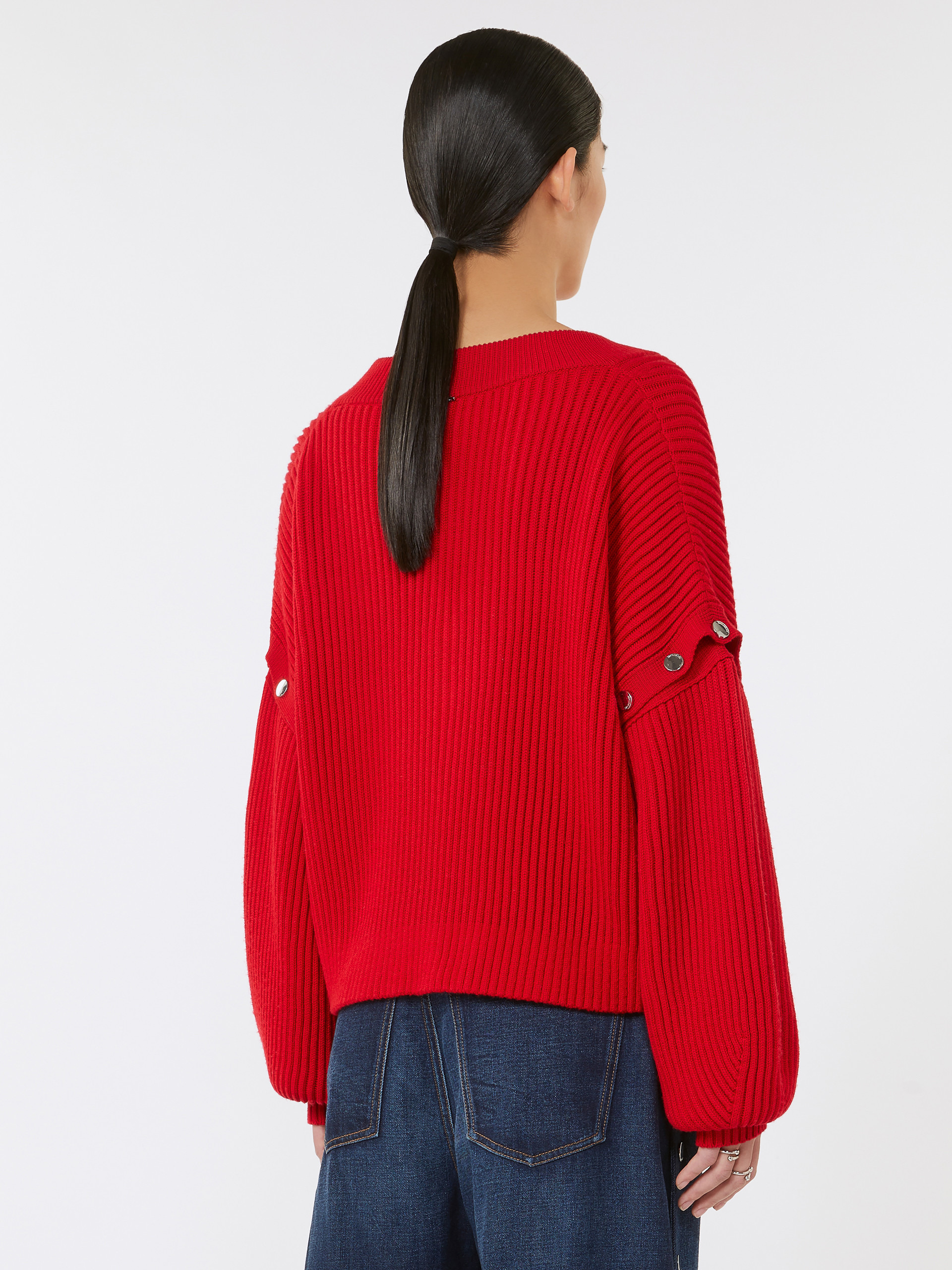 TAY Oversized jumper with detachable sleeves - 4