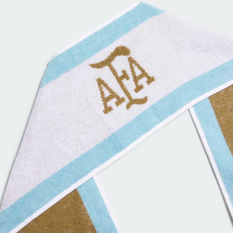 Argentina 26 Home Football Fan Towel 3