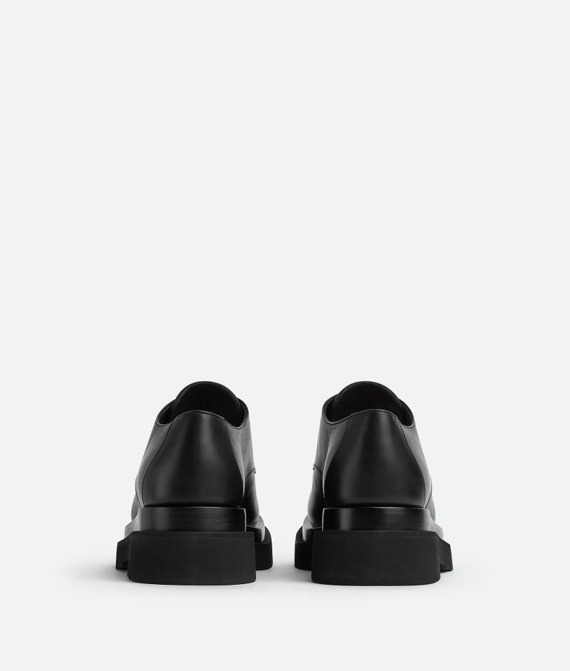 Bottega Veneta lug lace-up shoe outlook