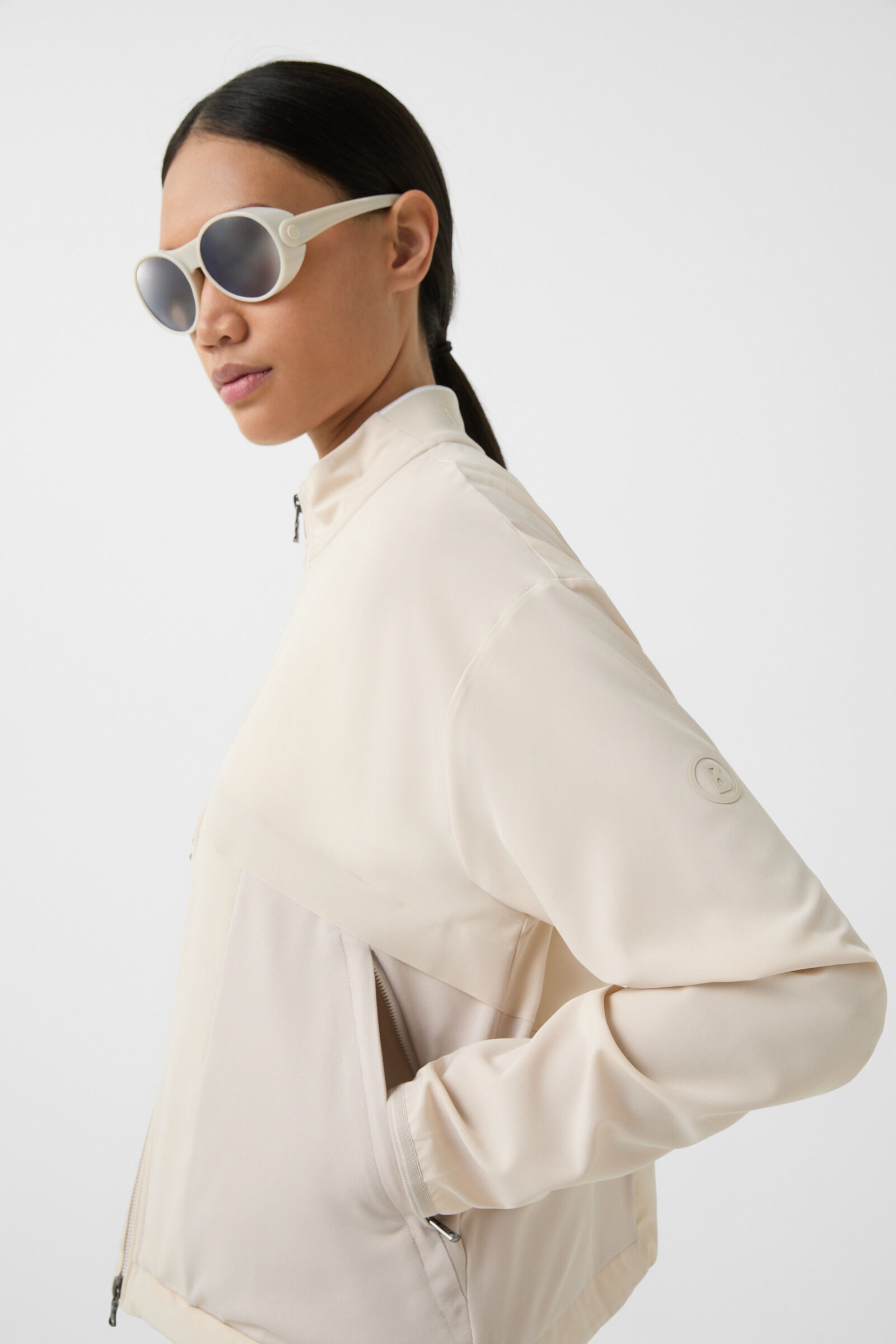 Birte functional jacket in Sand - 5