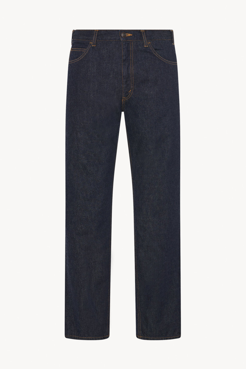 Fred Jean in Cotton and Cashmere 1