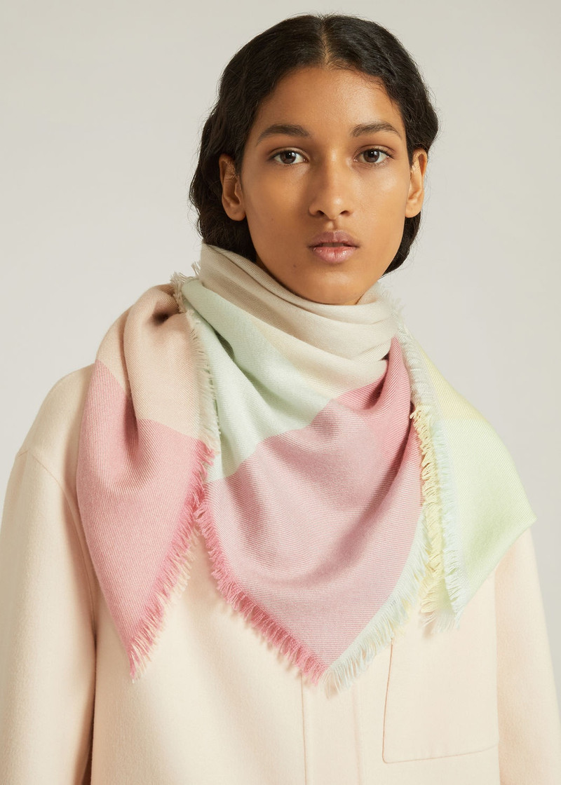 Loro Piana Quadrilatero del Silenzio Foulard outlook