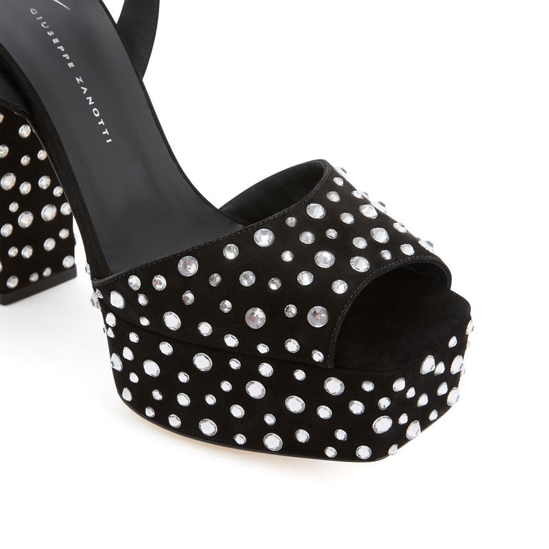 New Betty Sparkle 5