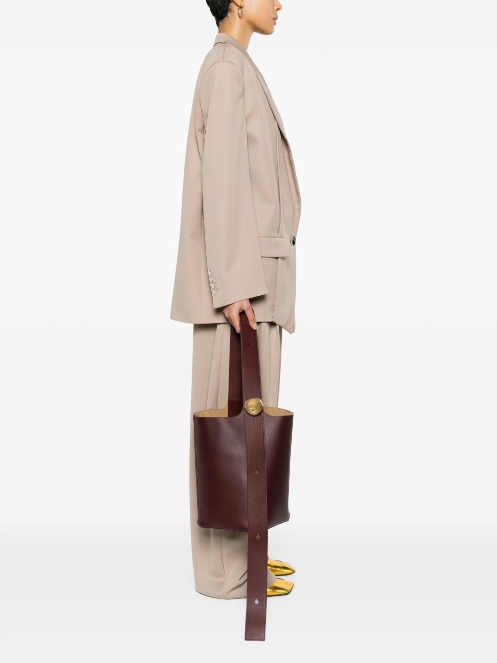 Pebble leather bucket bag - 2