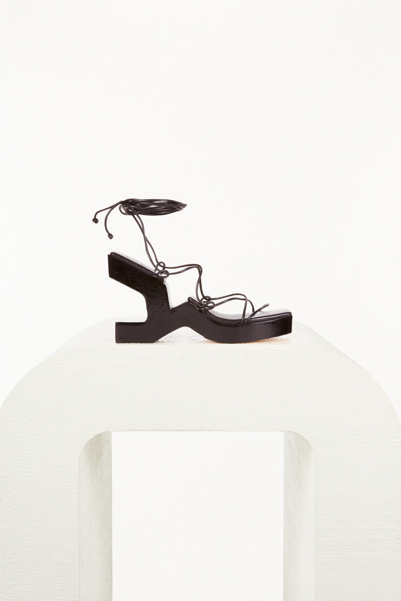 KARA SANDAL 1