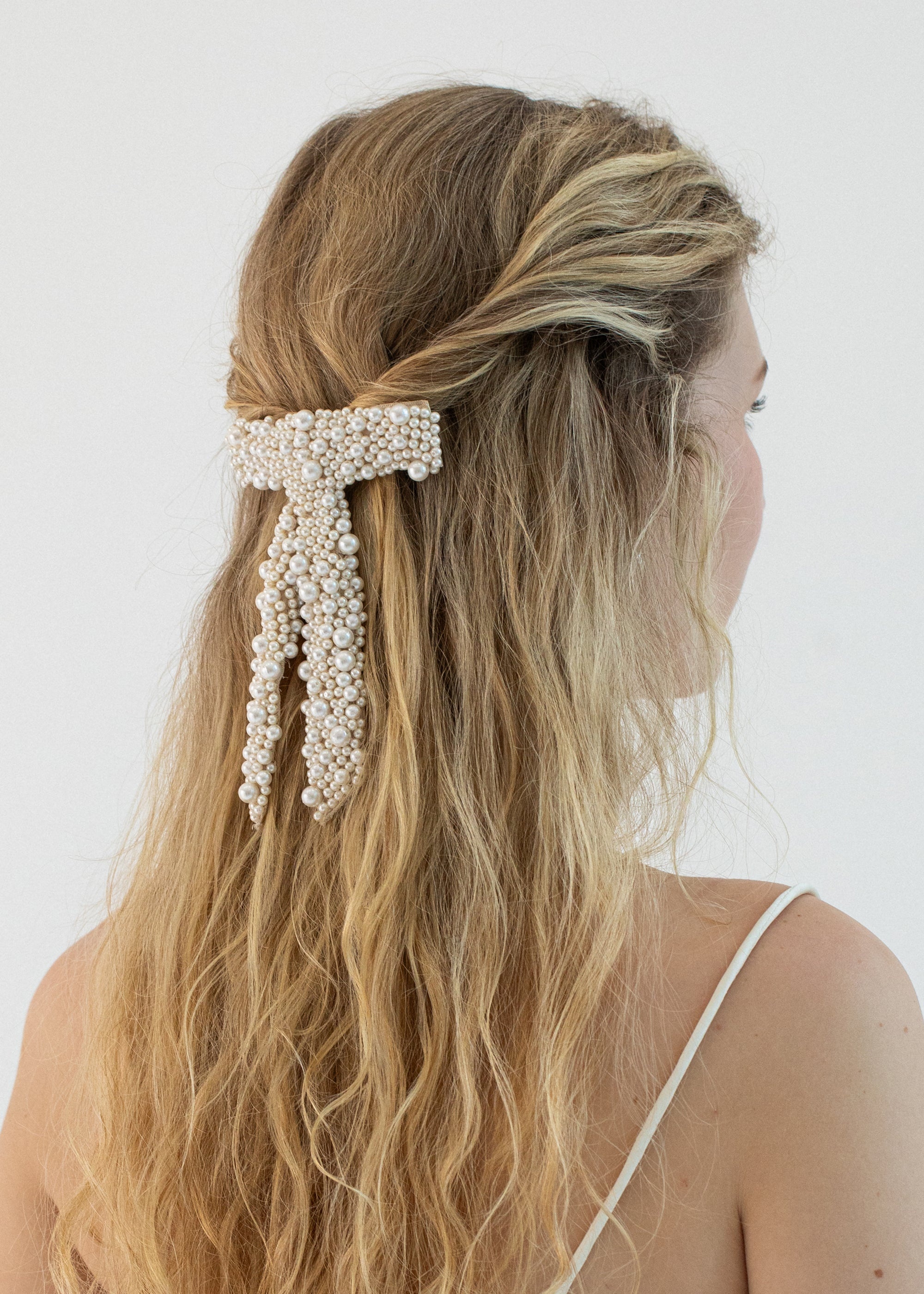 Donna Pearl Bow Barrette - 4