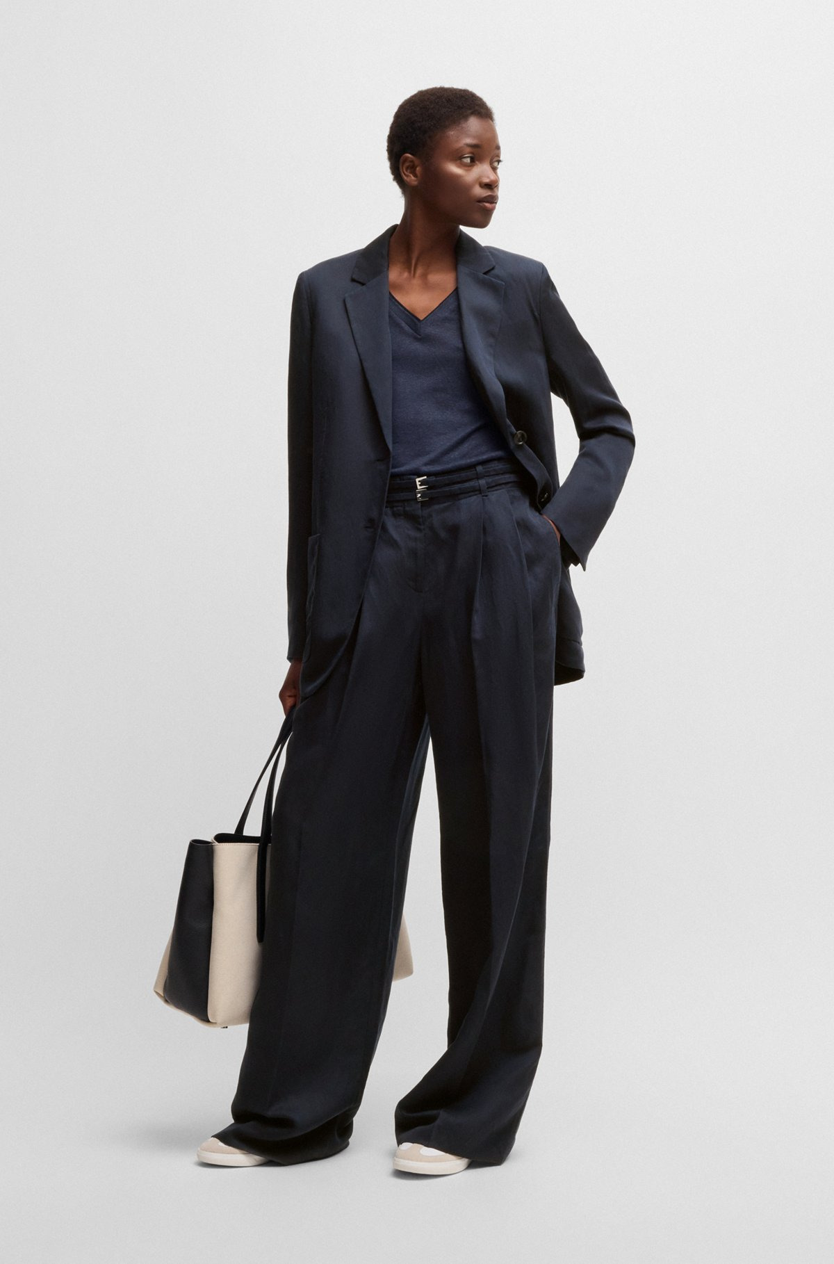 RELAXED-FIT BLAZER WITH TWO-BUTTON CLOSURE - 3