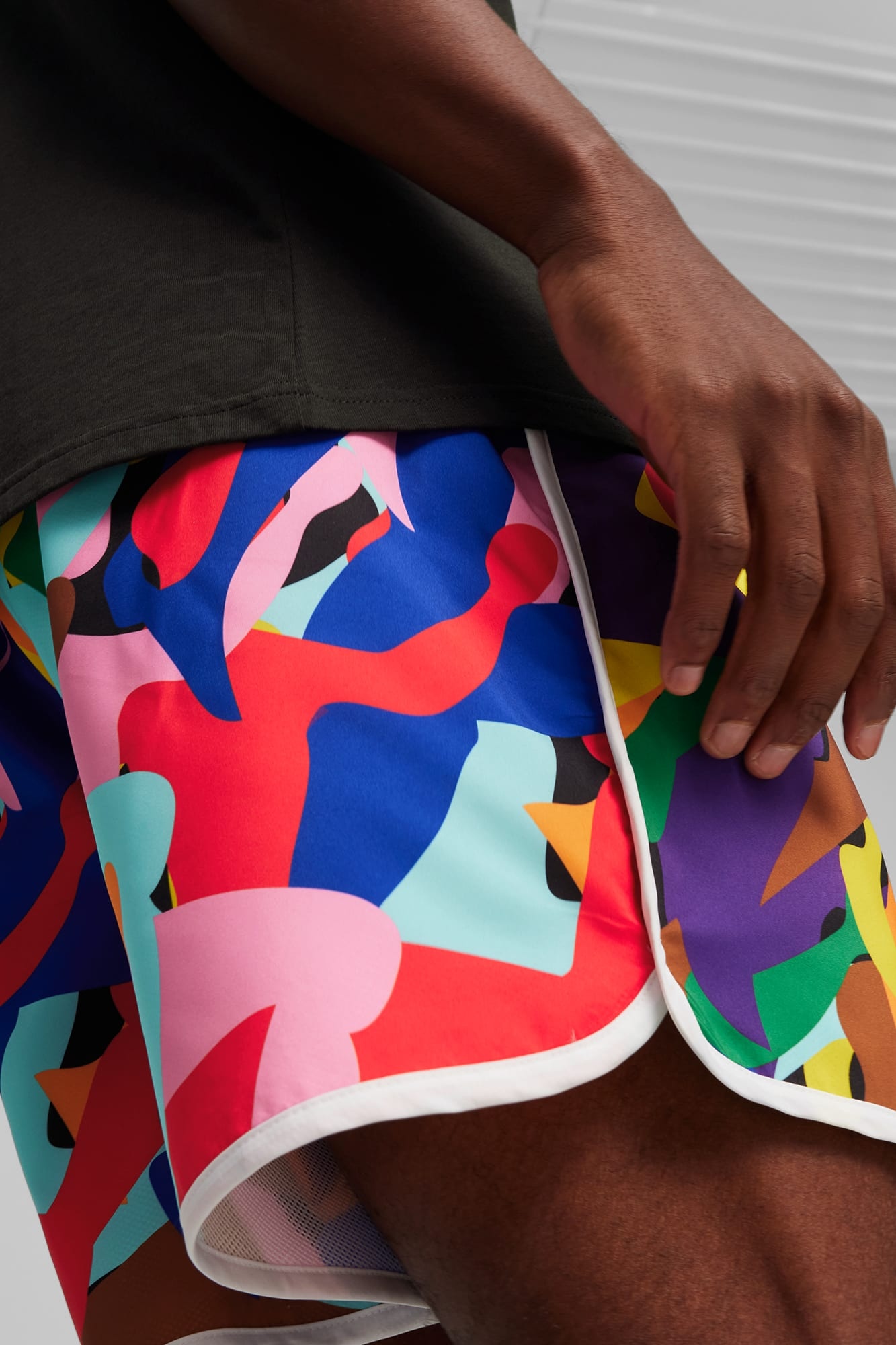 LOVE MARATHON Shorts - 5