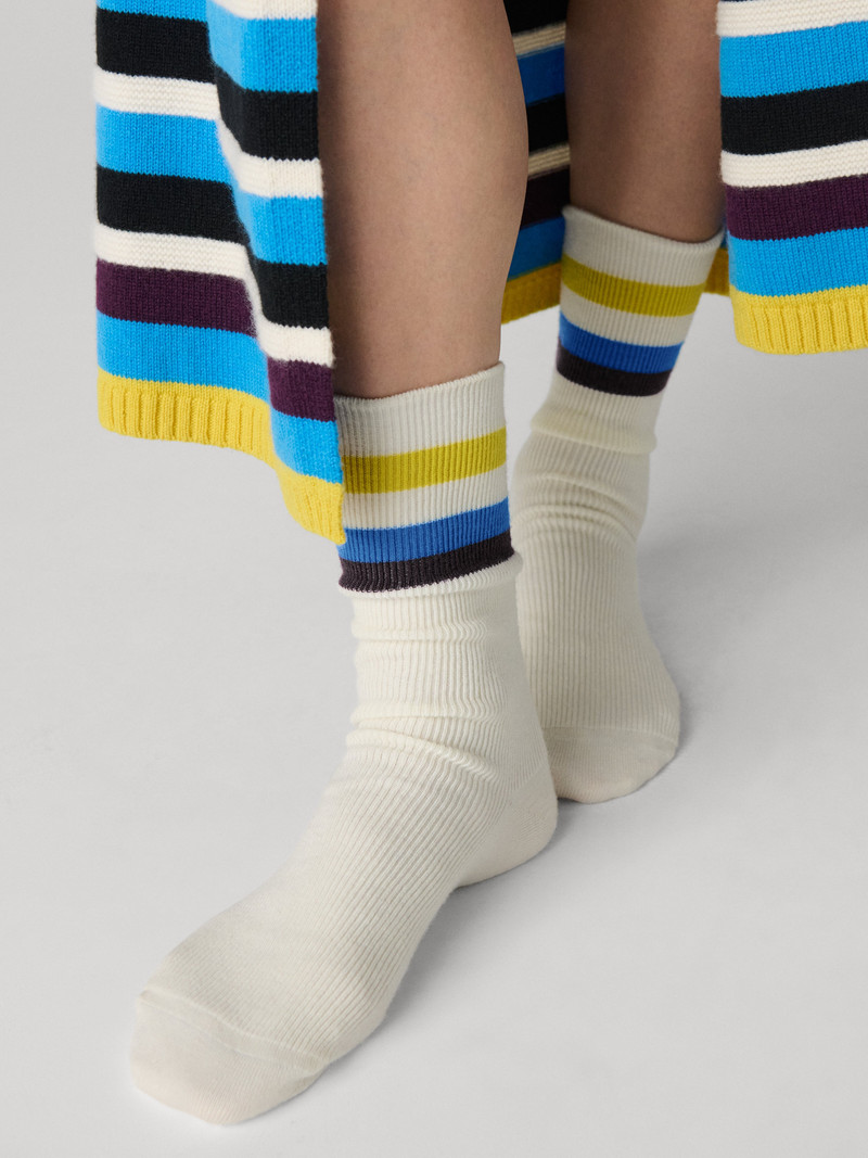 Mila Socks 1