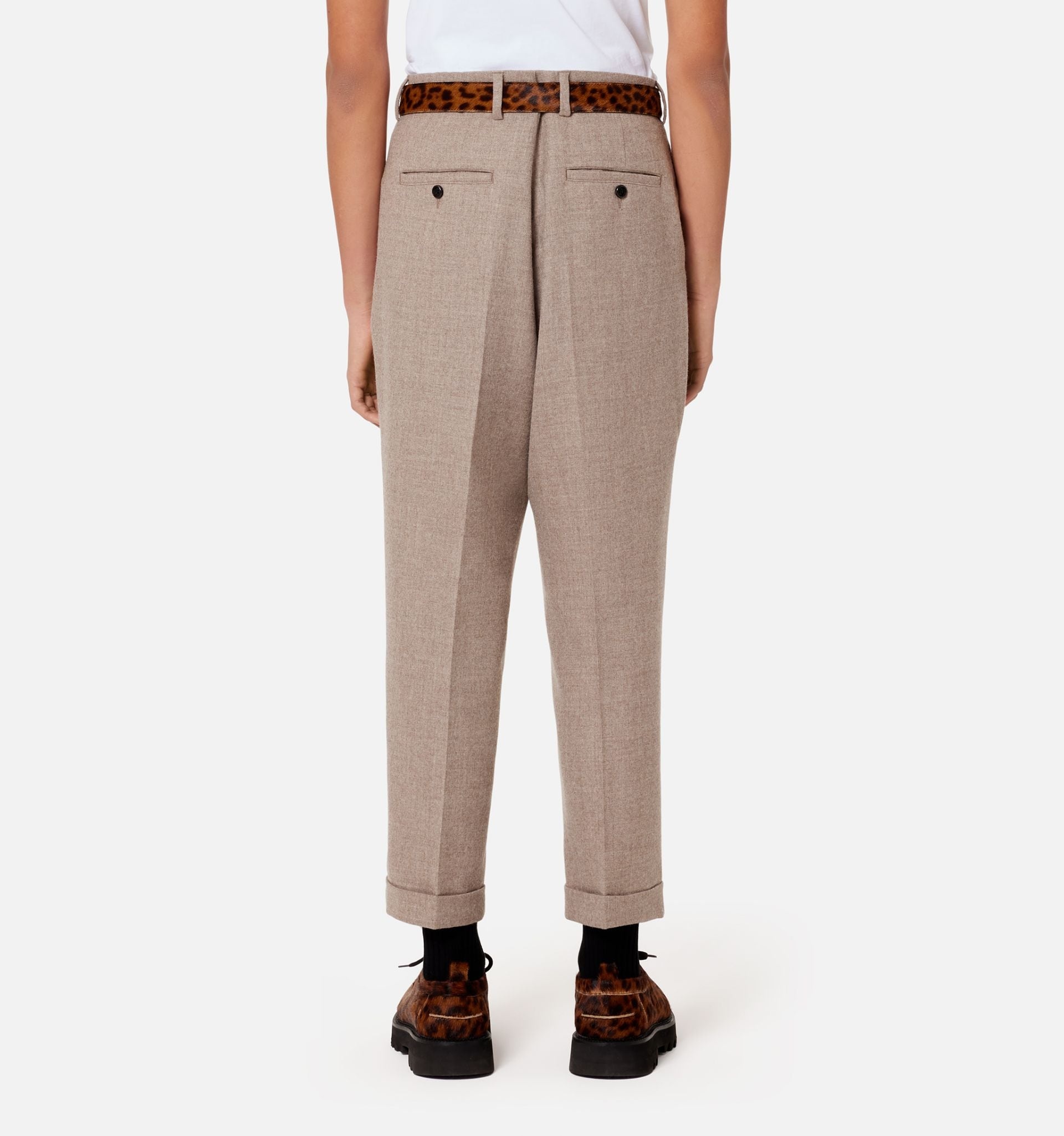 Carrot Fit Trousers With Hem And Pleats - 5