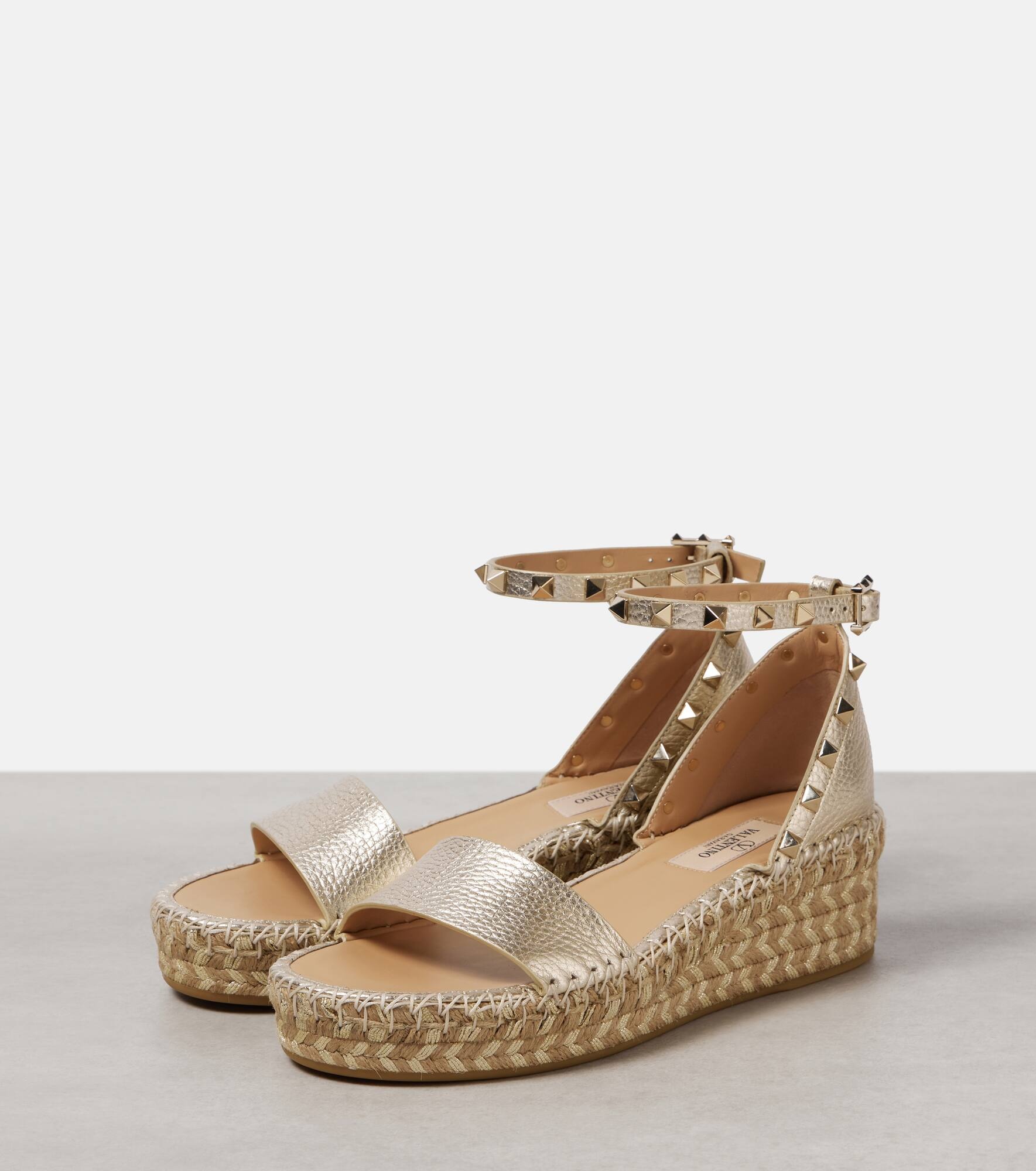 Rockstud metallic leather espadrille sandals - 4