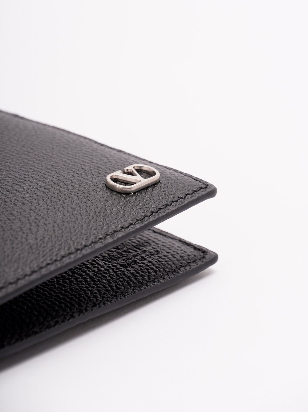 `Vlogo Signature` Leather Billfold Wallet - 4