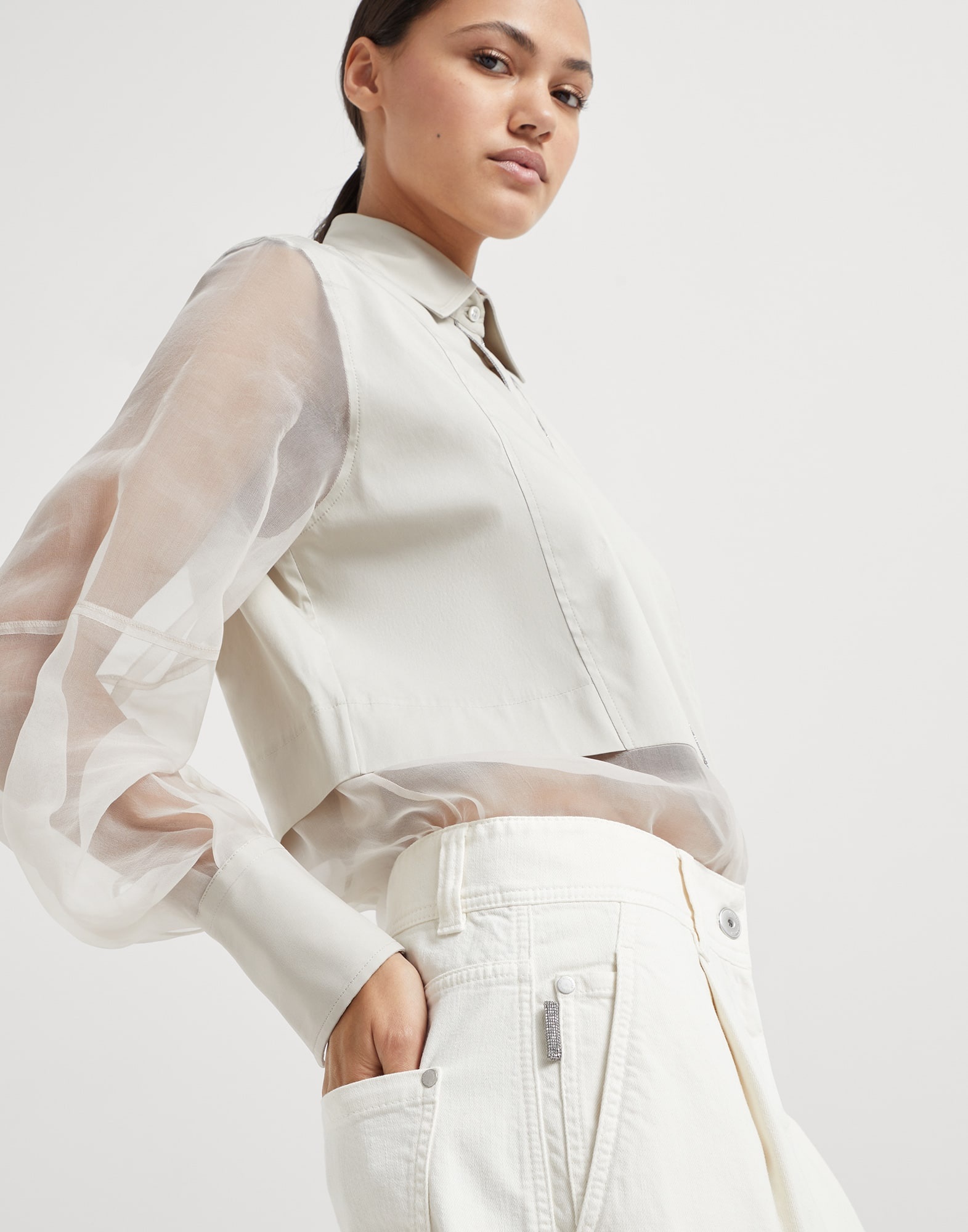 Dyed soft denim loose sartorial trousers with shiny tab - 3