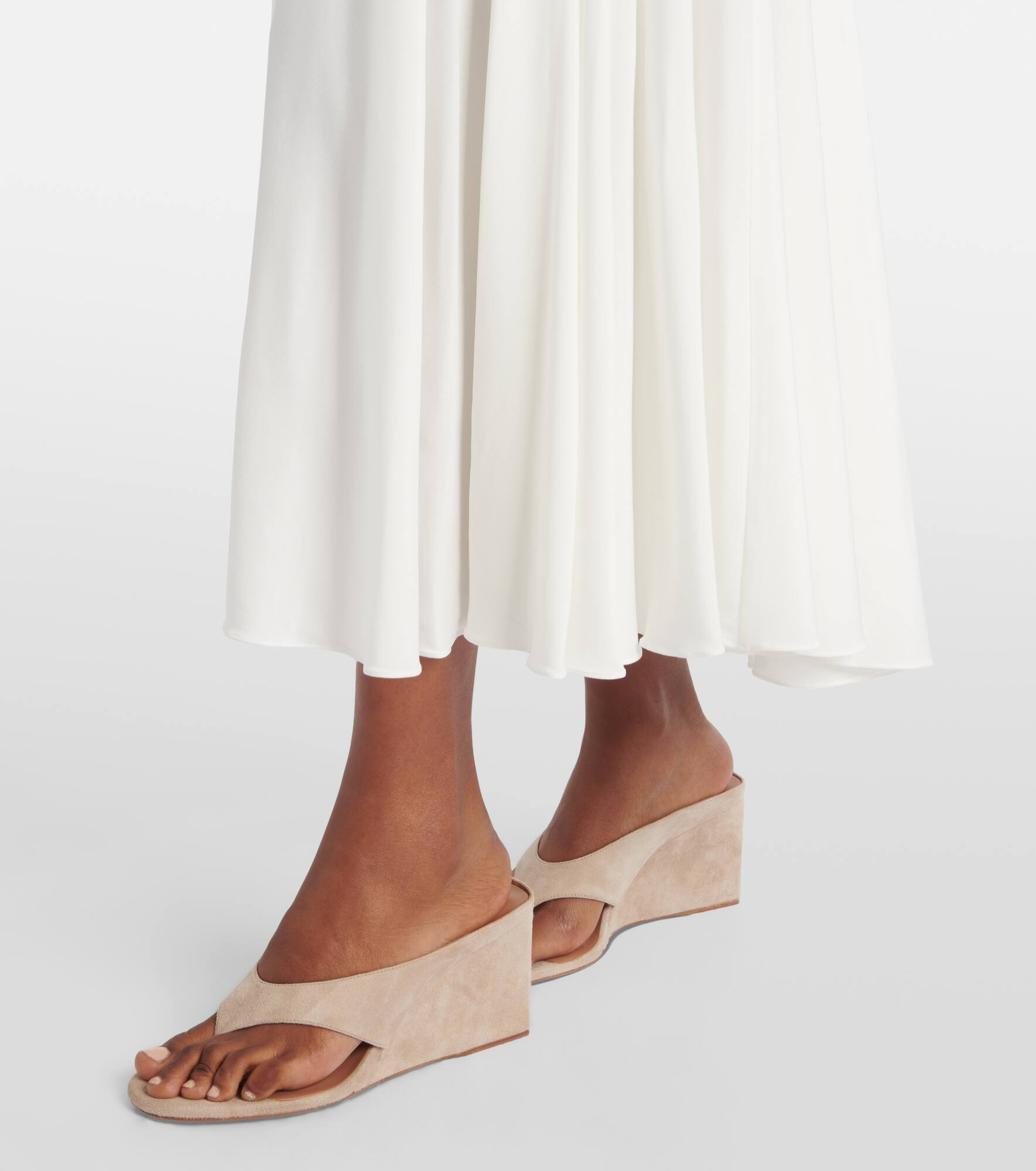 Gathered jersey maxi dress - 6